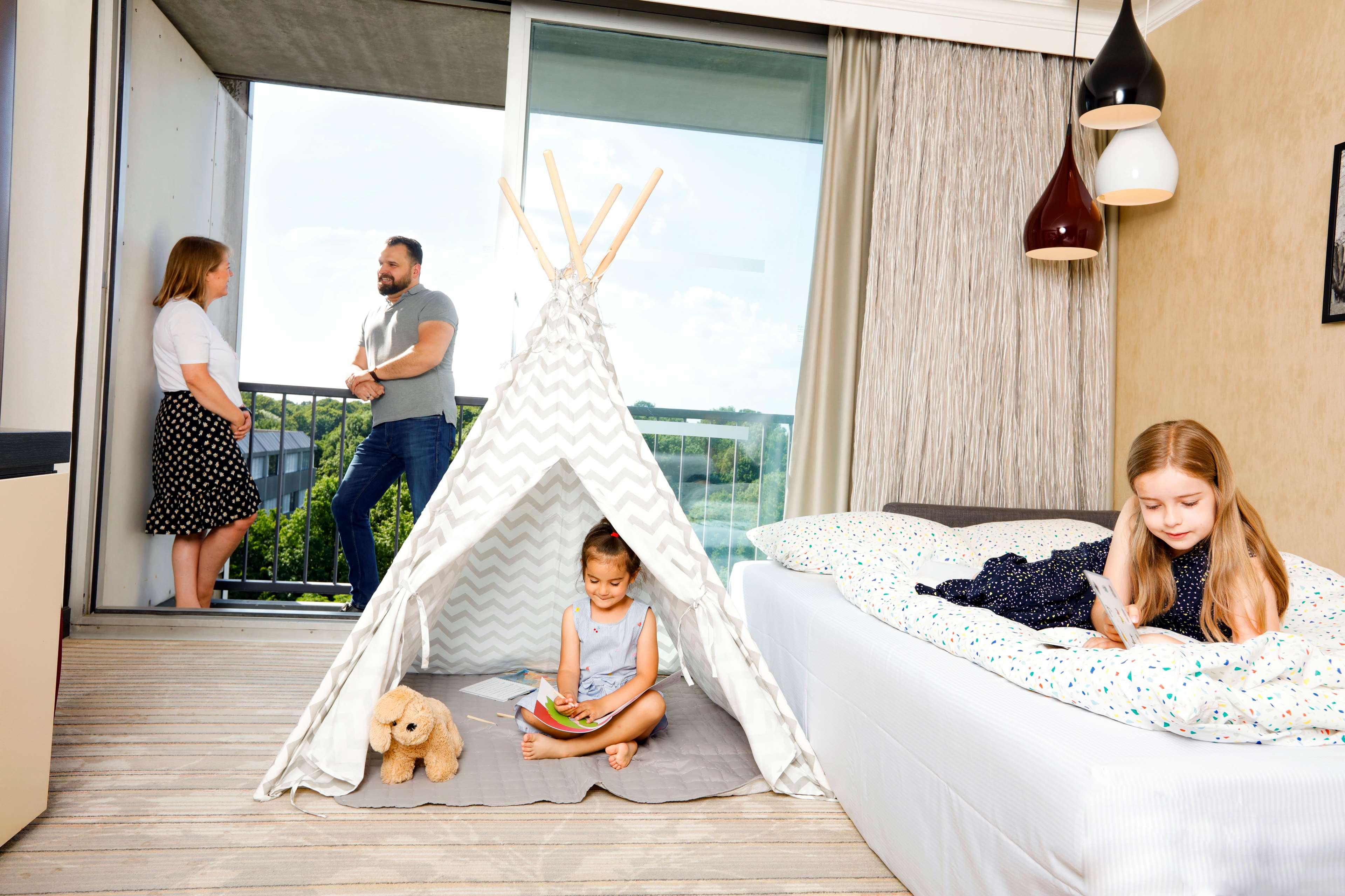 Family Room Guest Room