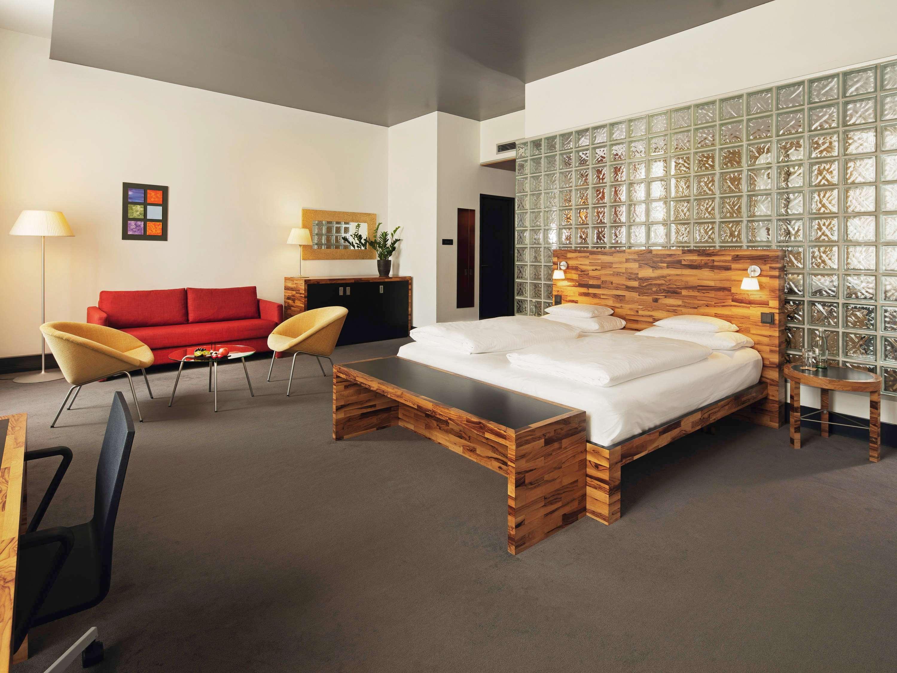 Junior Suite King Size Bed