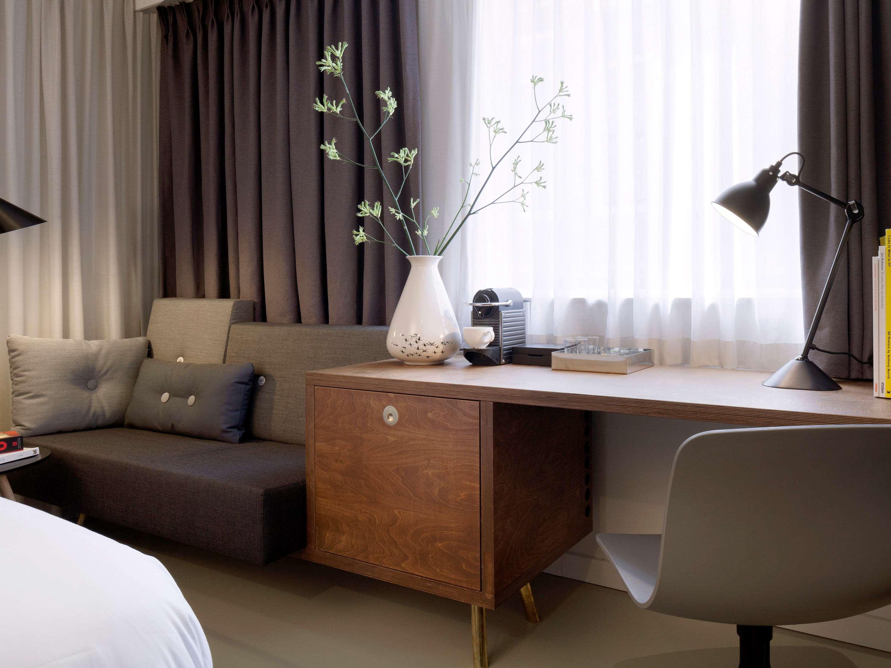 Double Superior King Bed