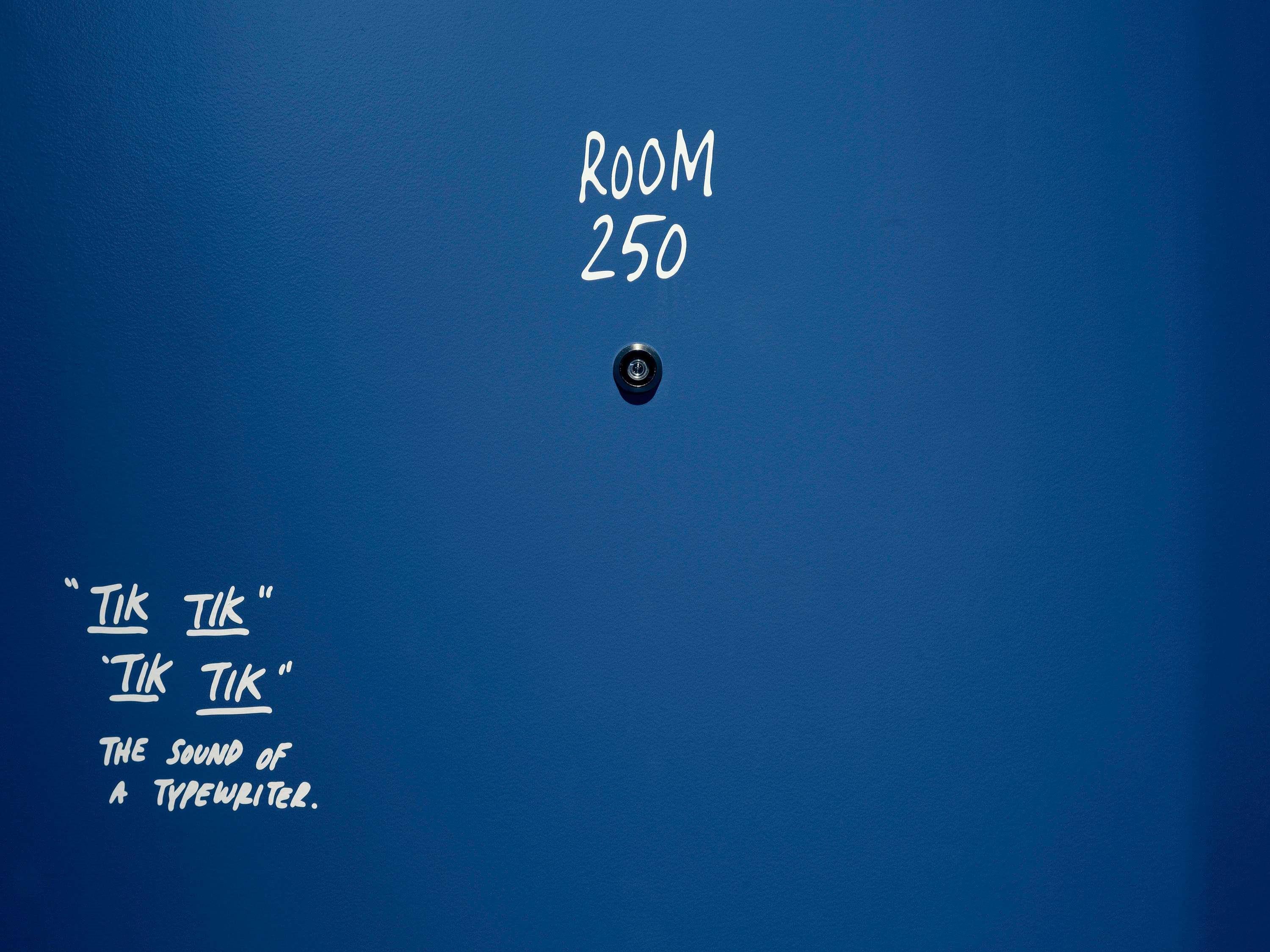 Junior Suite King Size Bed