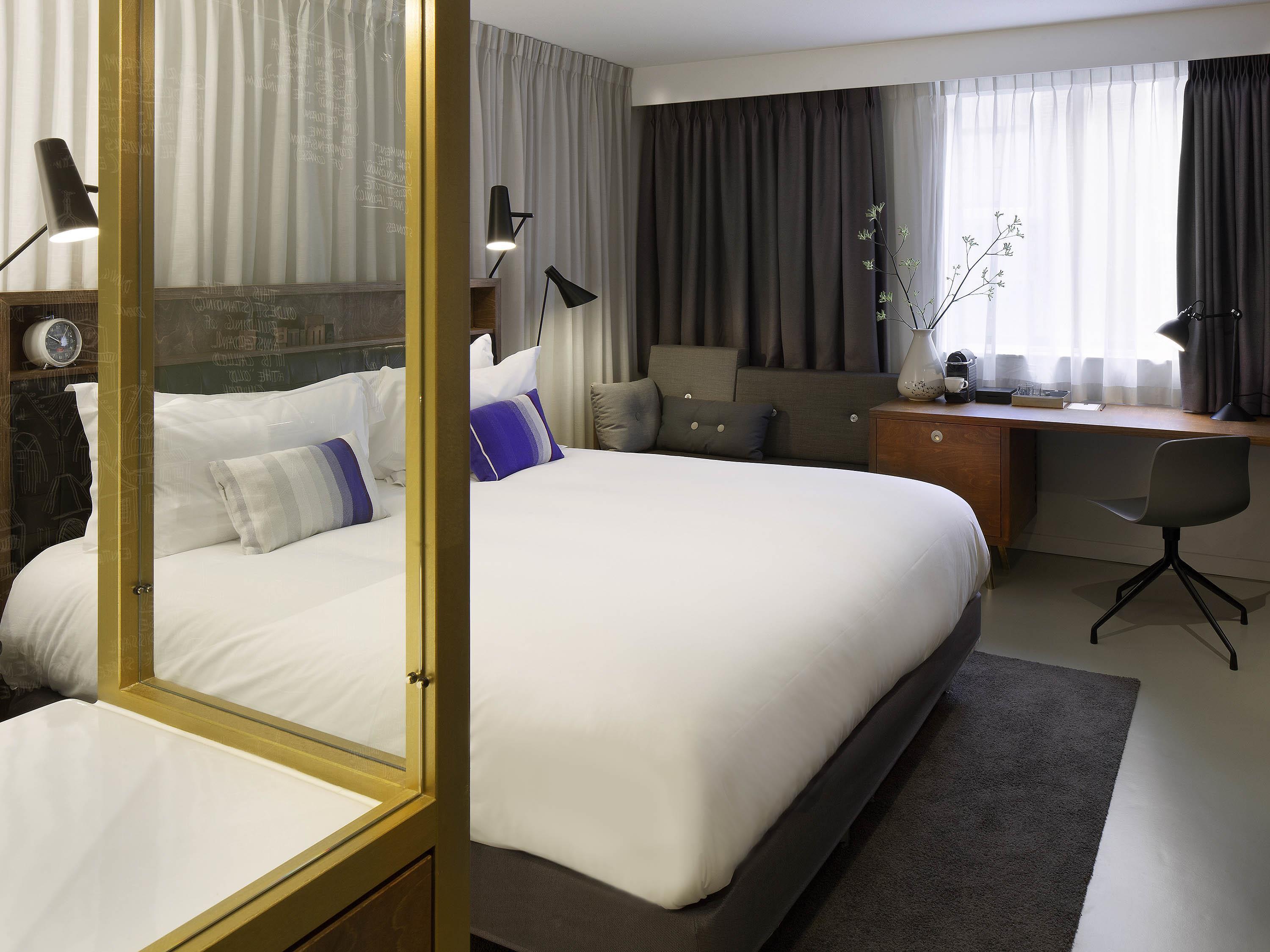 Double Superior King Bed