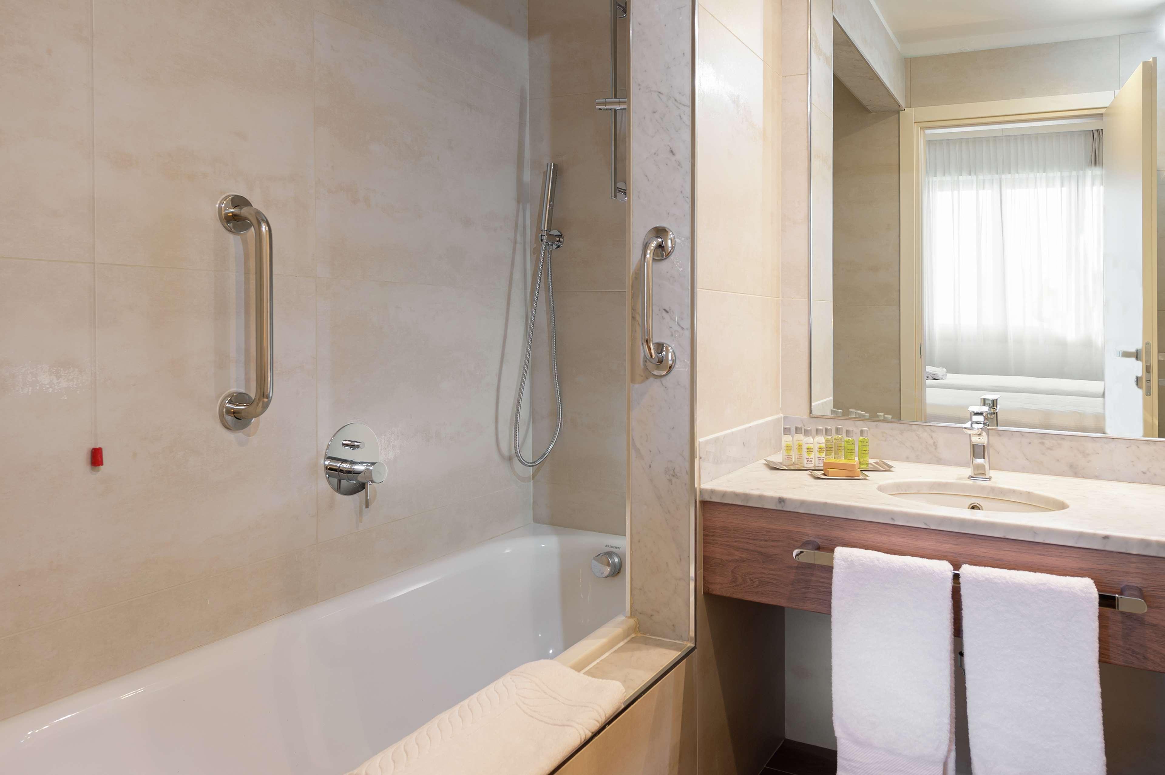 Suite Two Double Beds One Bedroom 