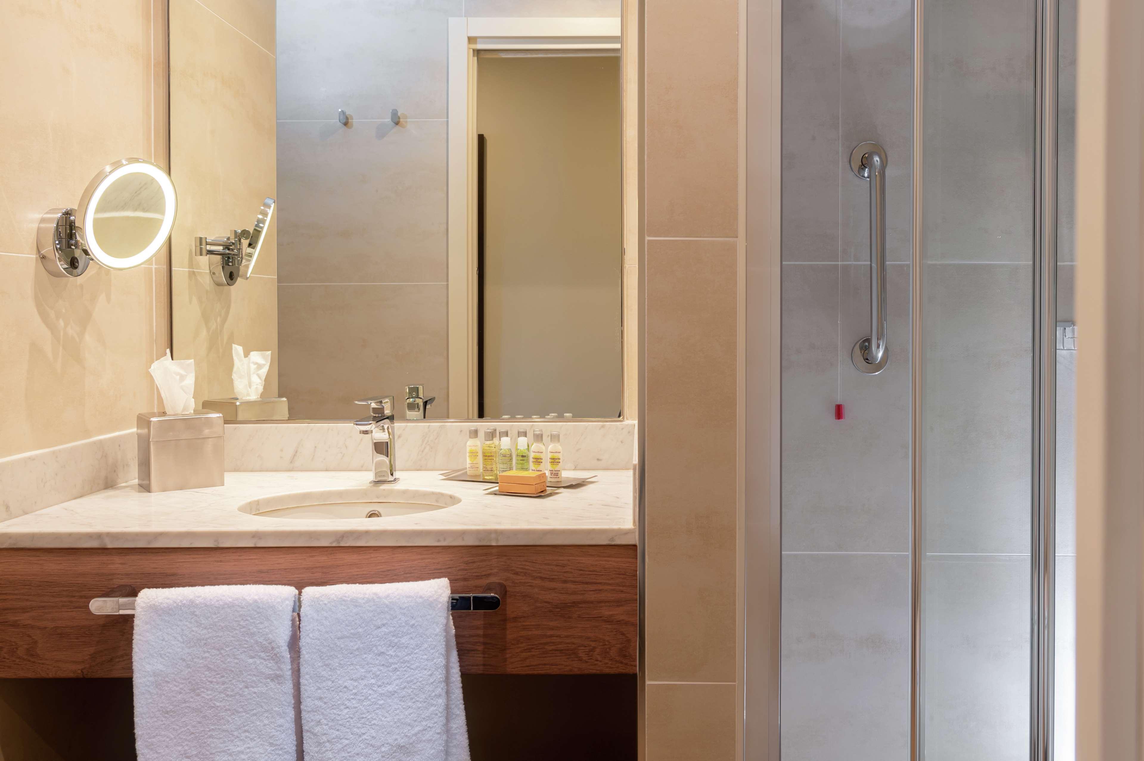 Double Queen Size Bed