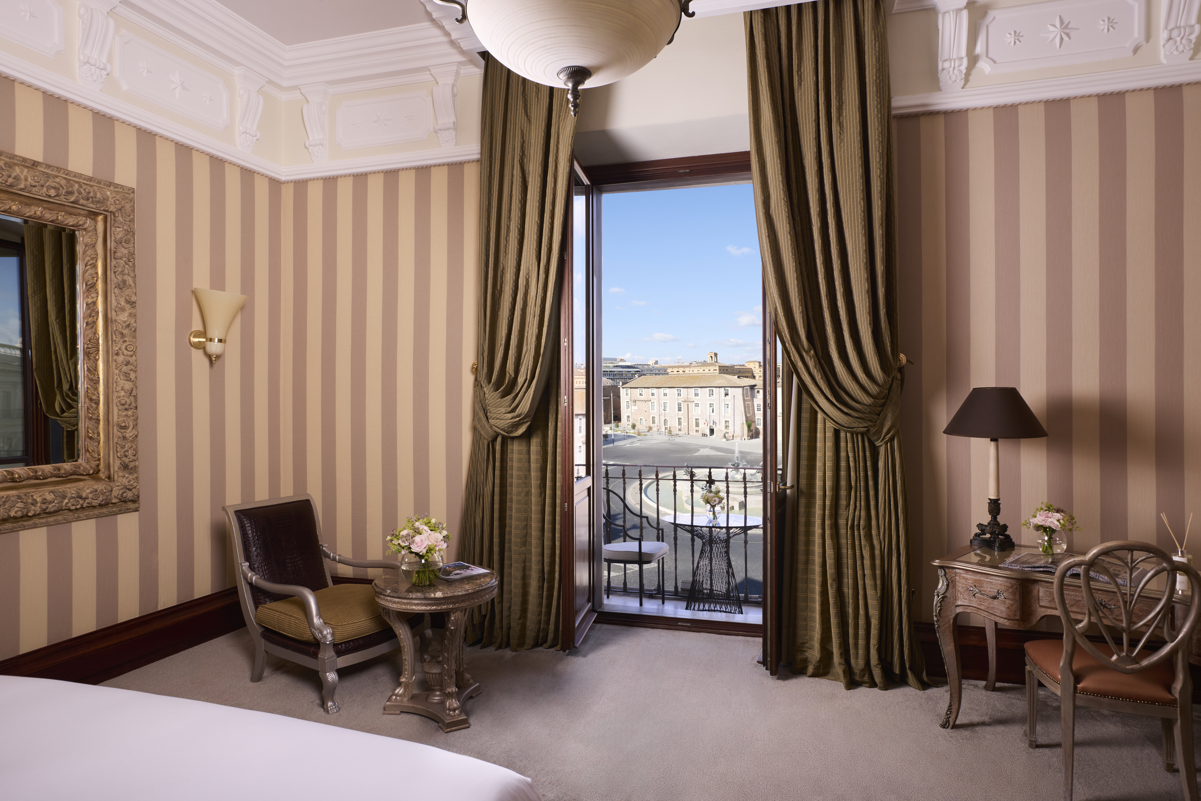 Junior Suite with Terrace with Views