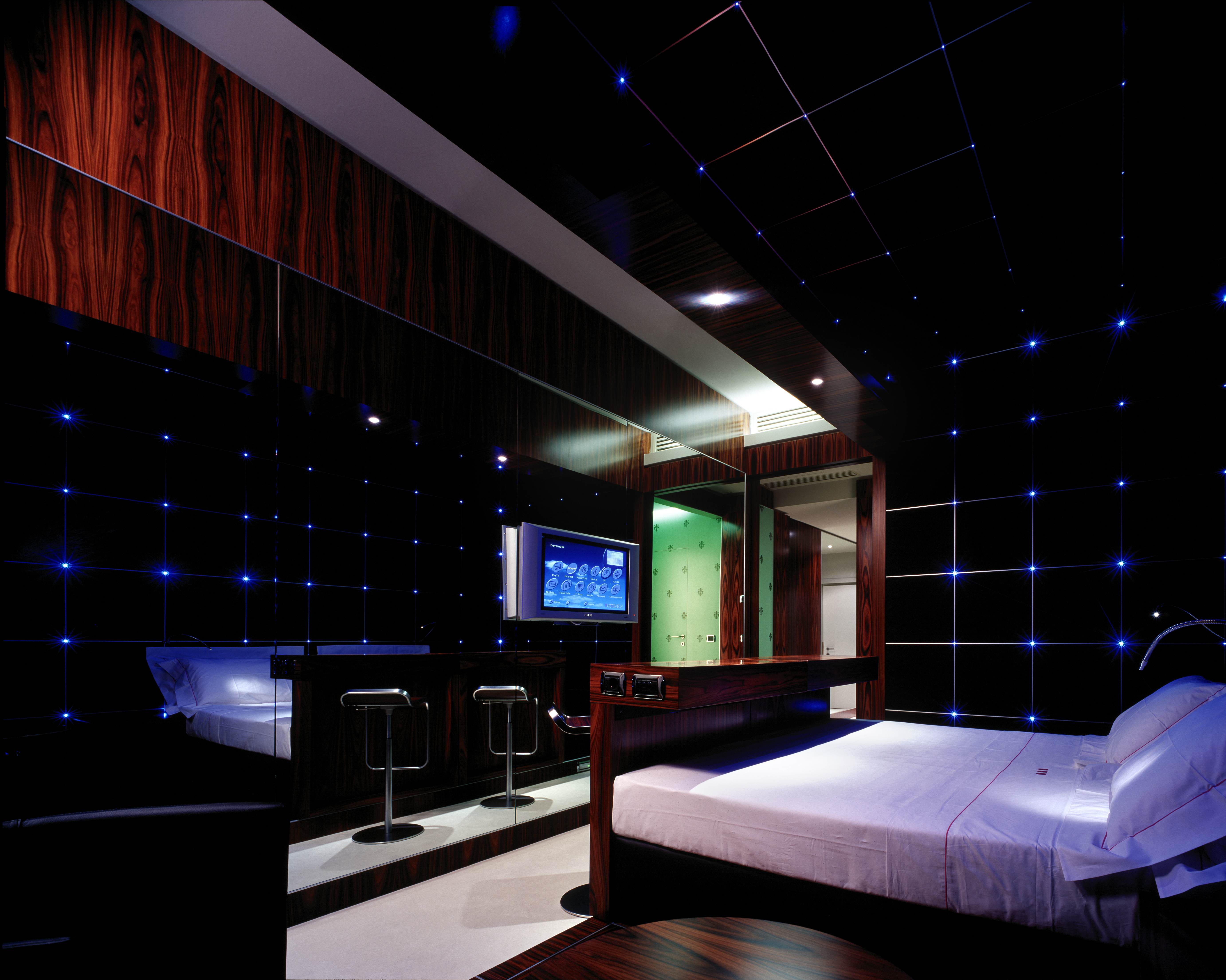 Double Single Classic