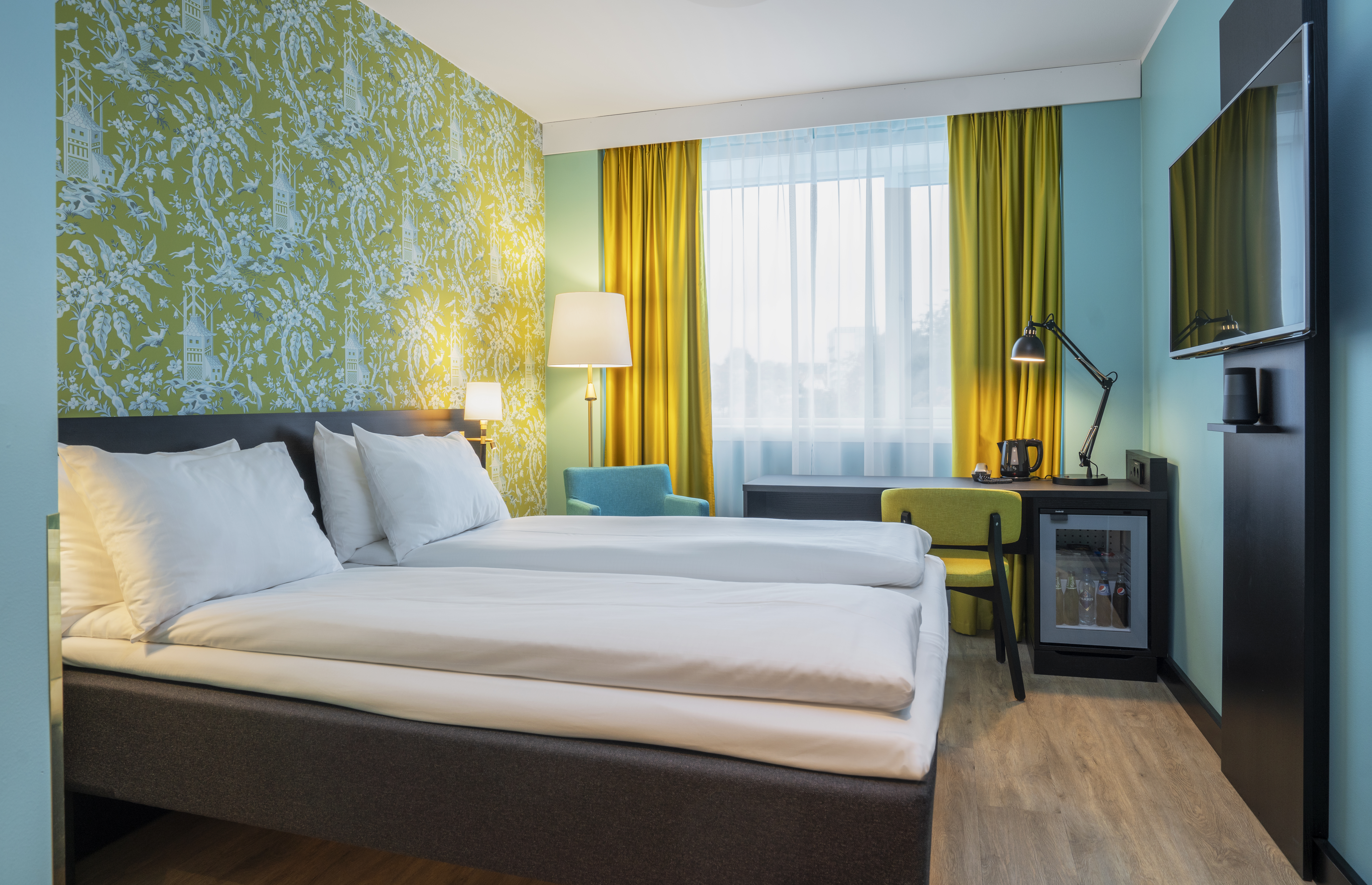 Double or Twin Standard