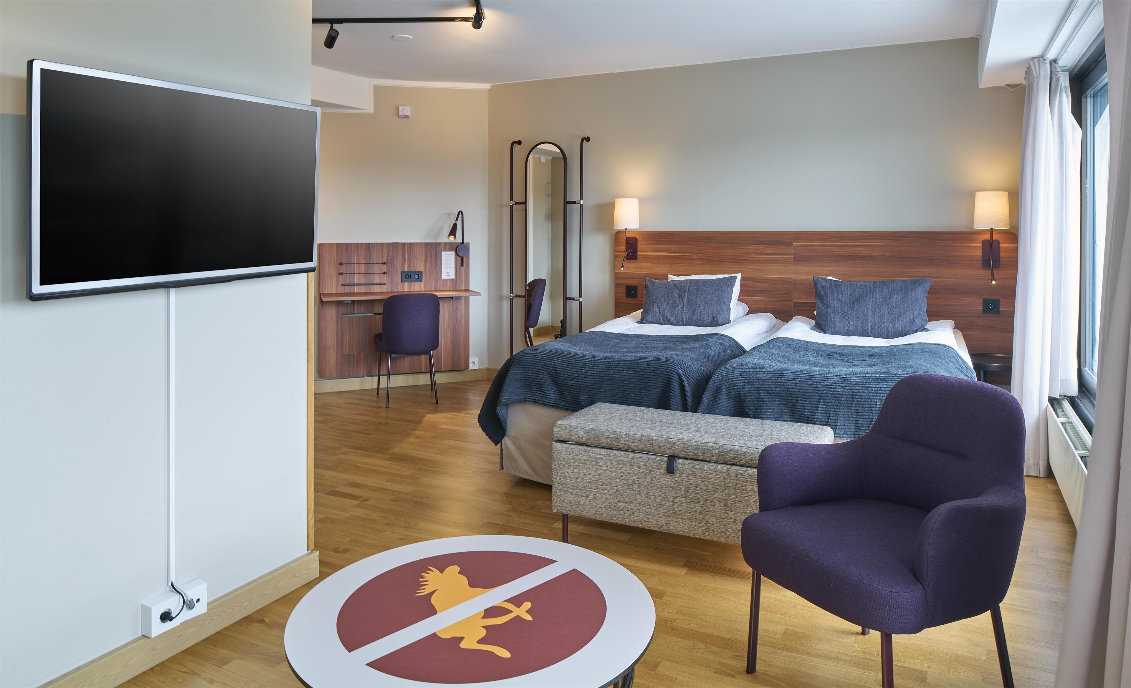 Family Room Superior