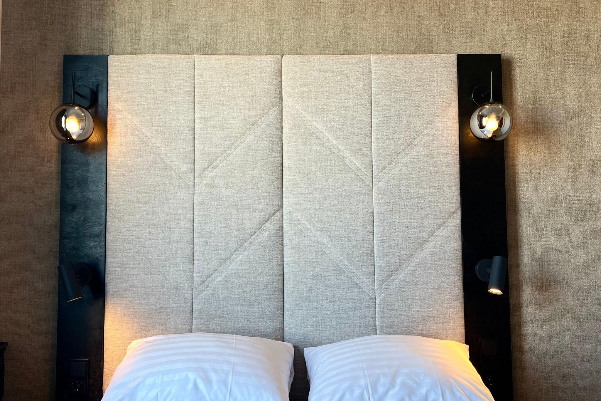 Double Queen Size Bed