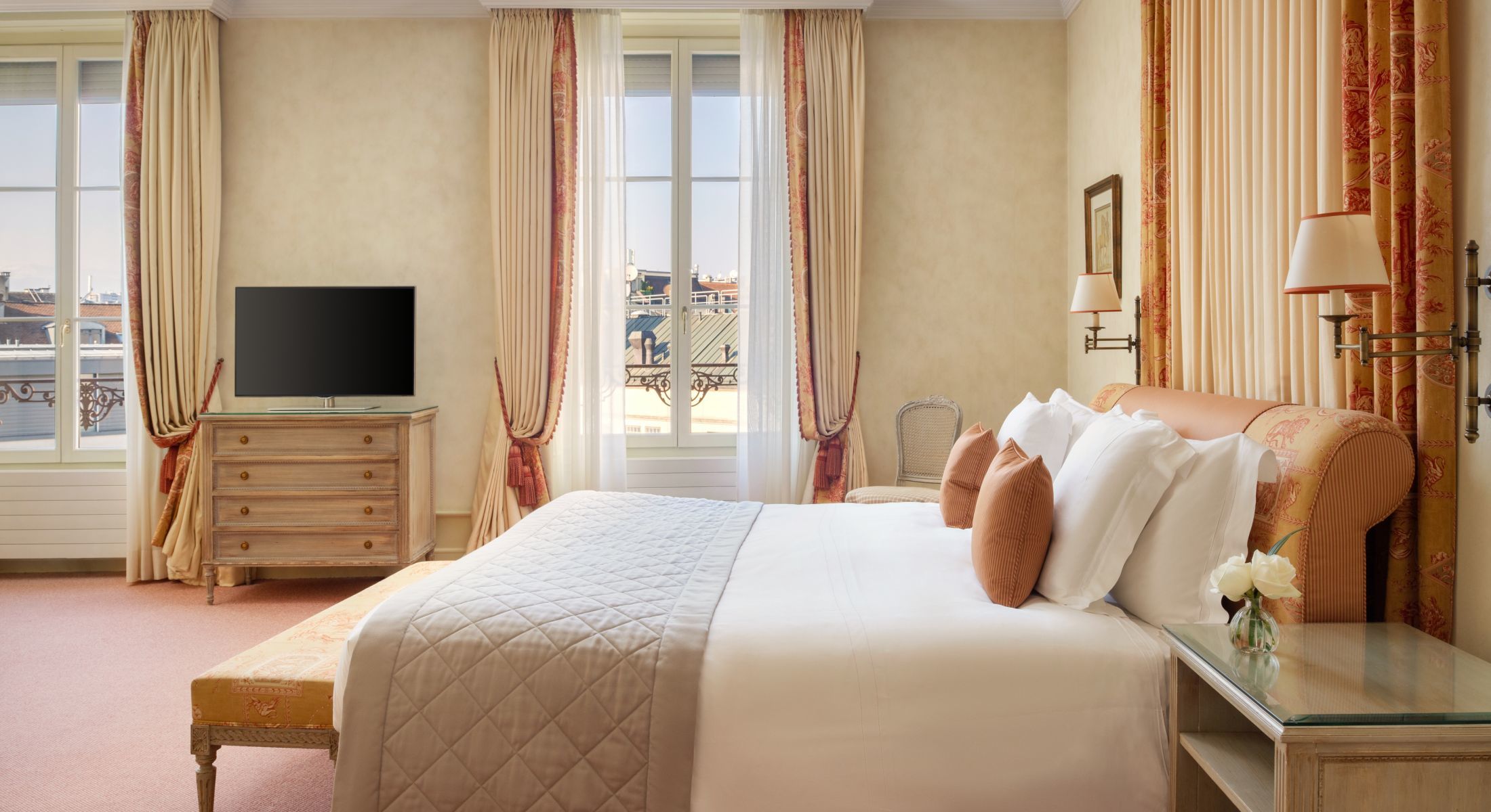 Junior Suite with Views