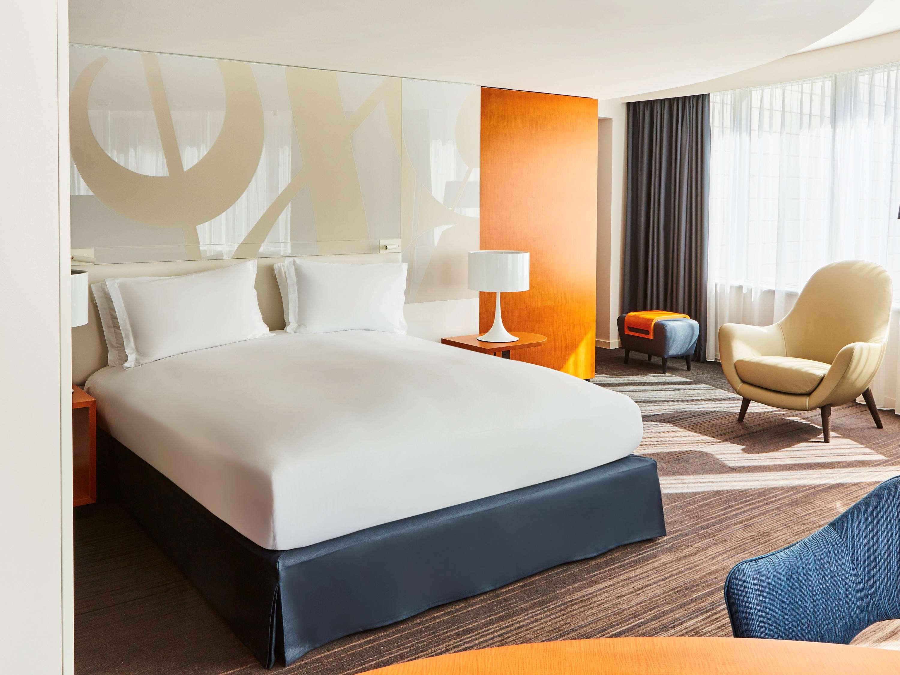 Double King Size Bed