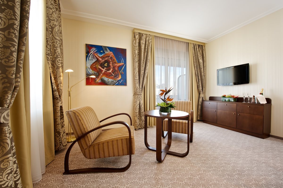 Junior Suite with Terrace