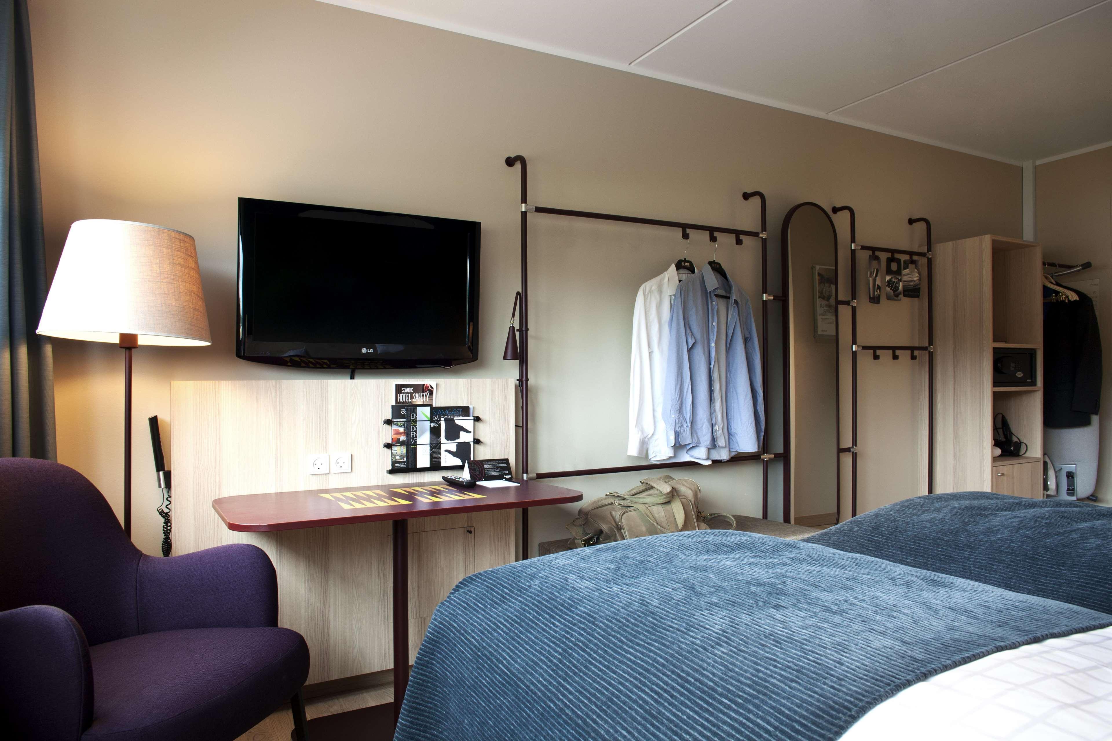 Double Superior Queen Bed