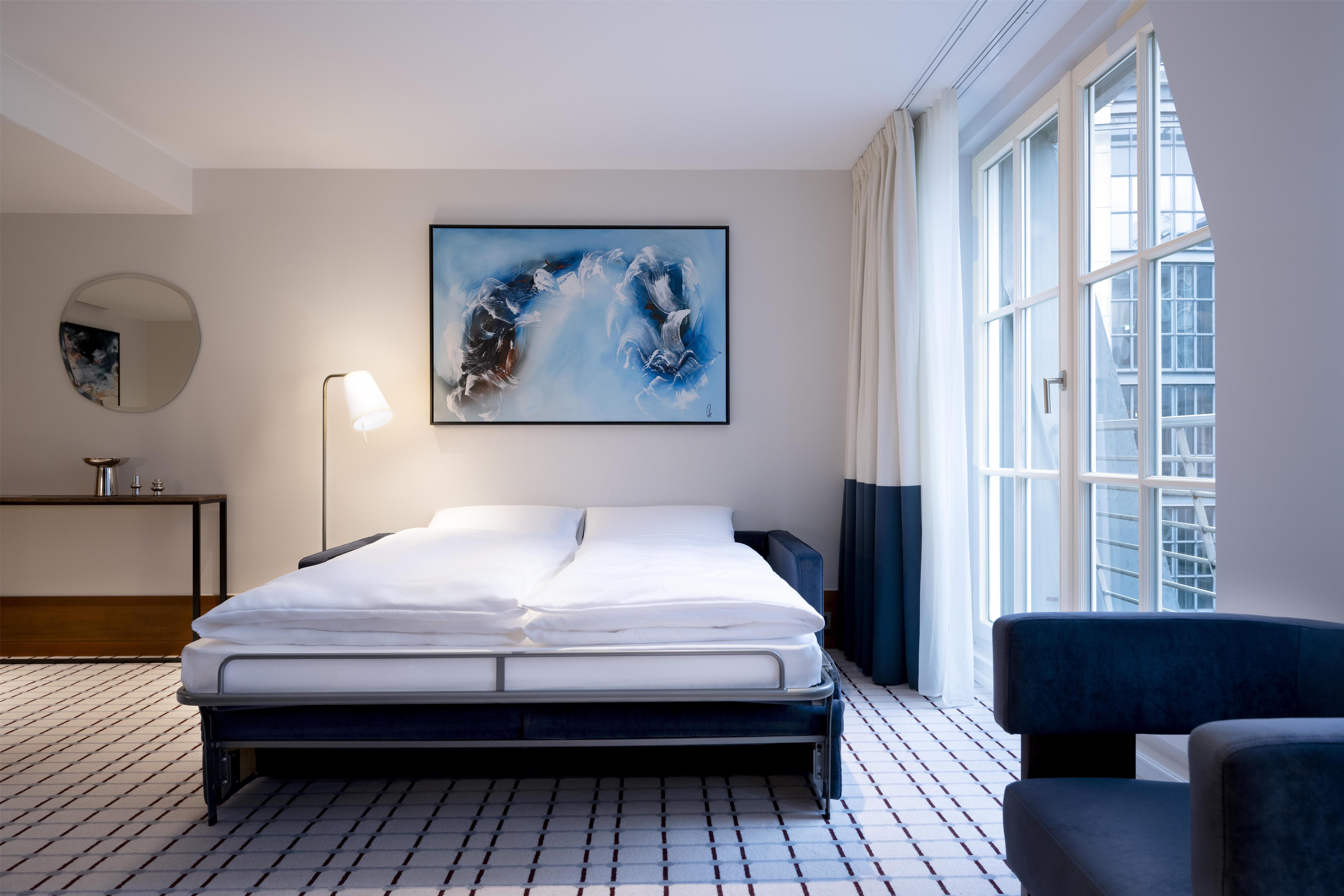 Suite King Bed One Bedroom 