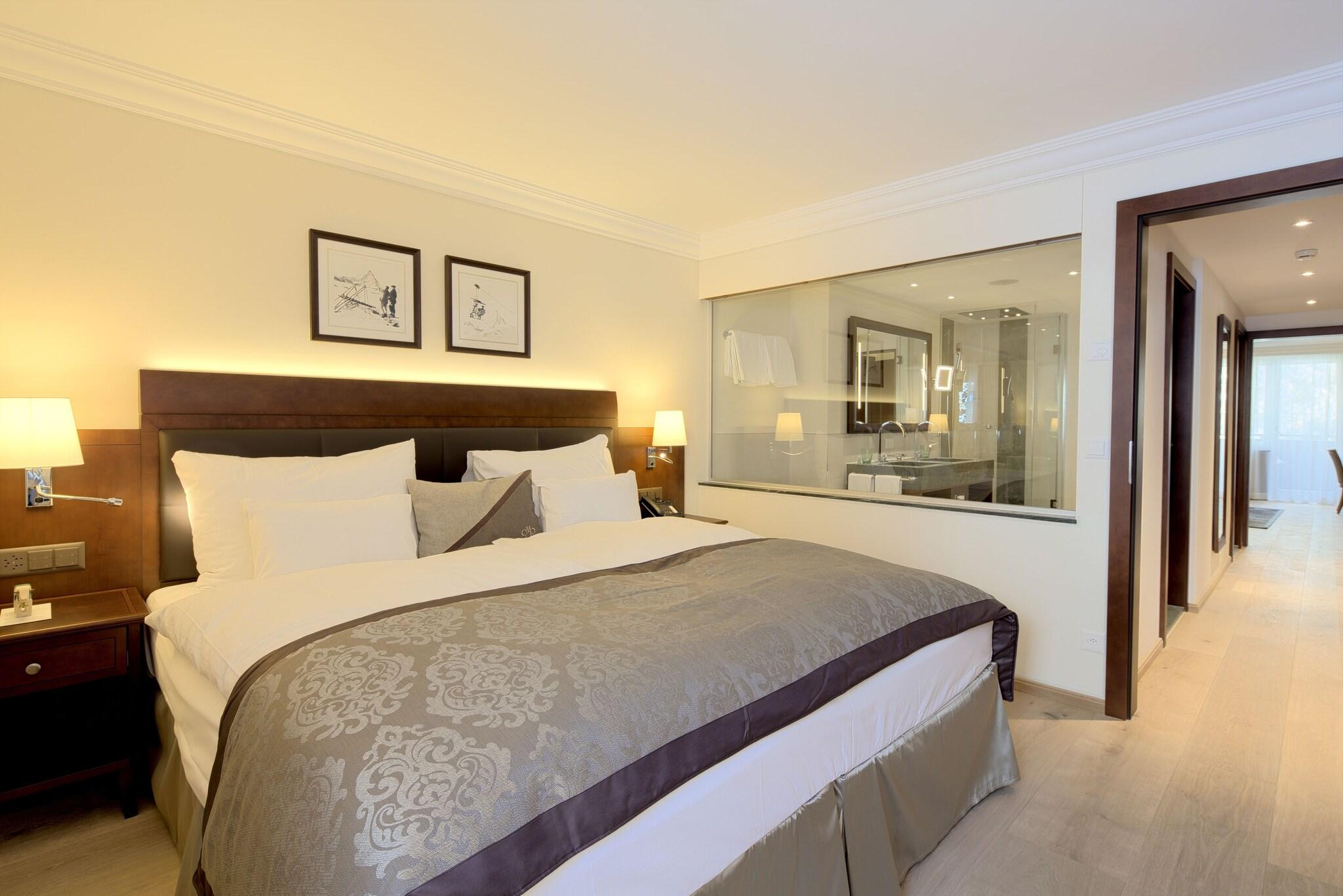 Junior Suite with Views