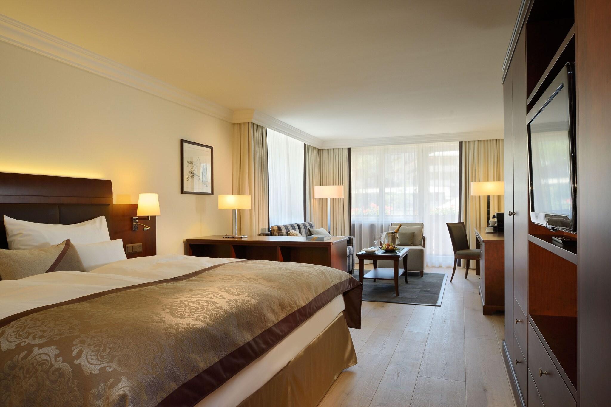 Junior Suite with Views