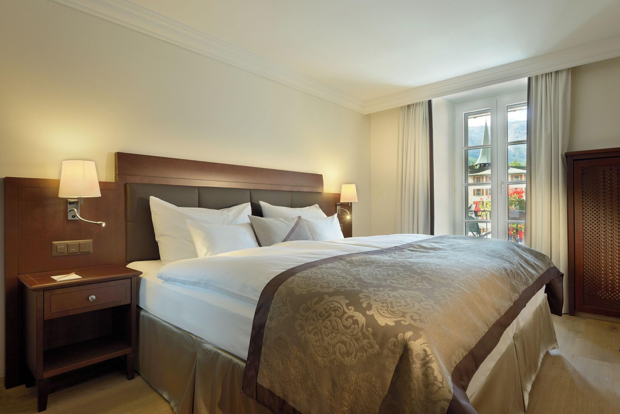 Double Classic Mountain View