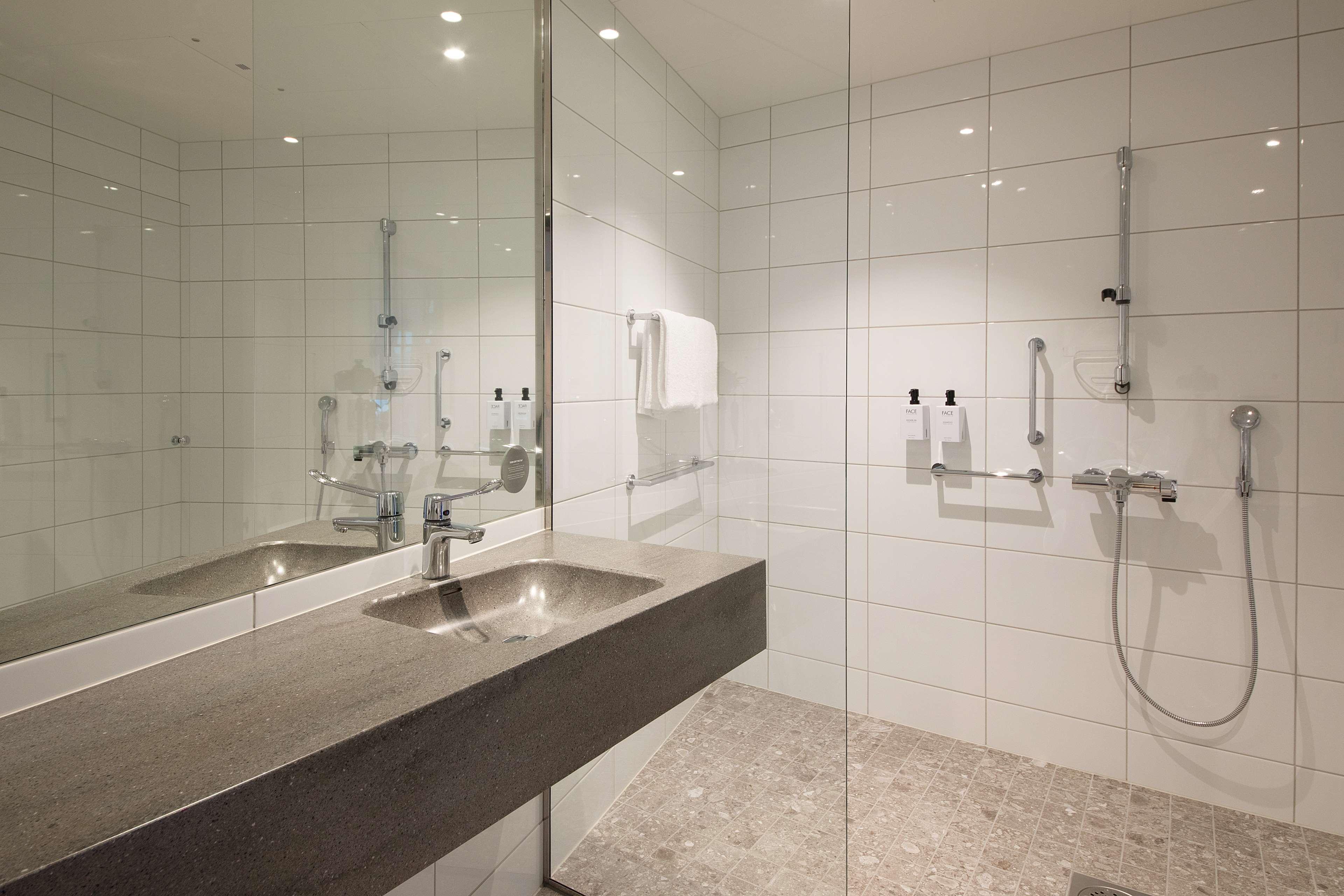 Double Single Superior