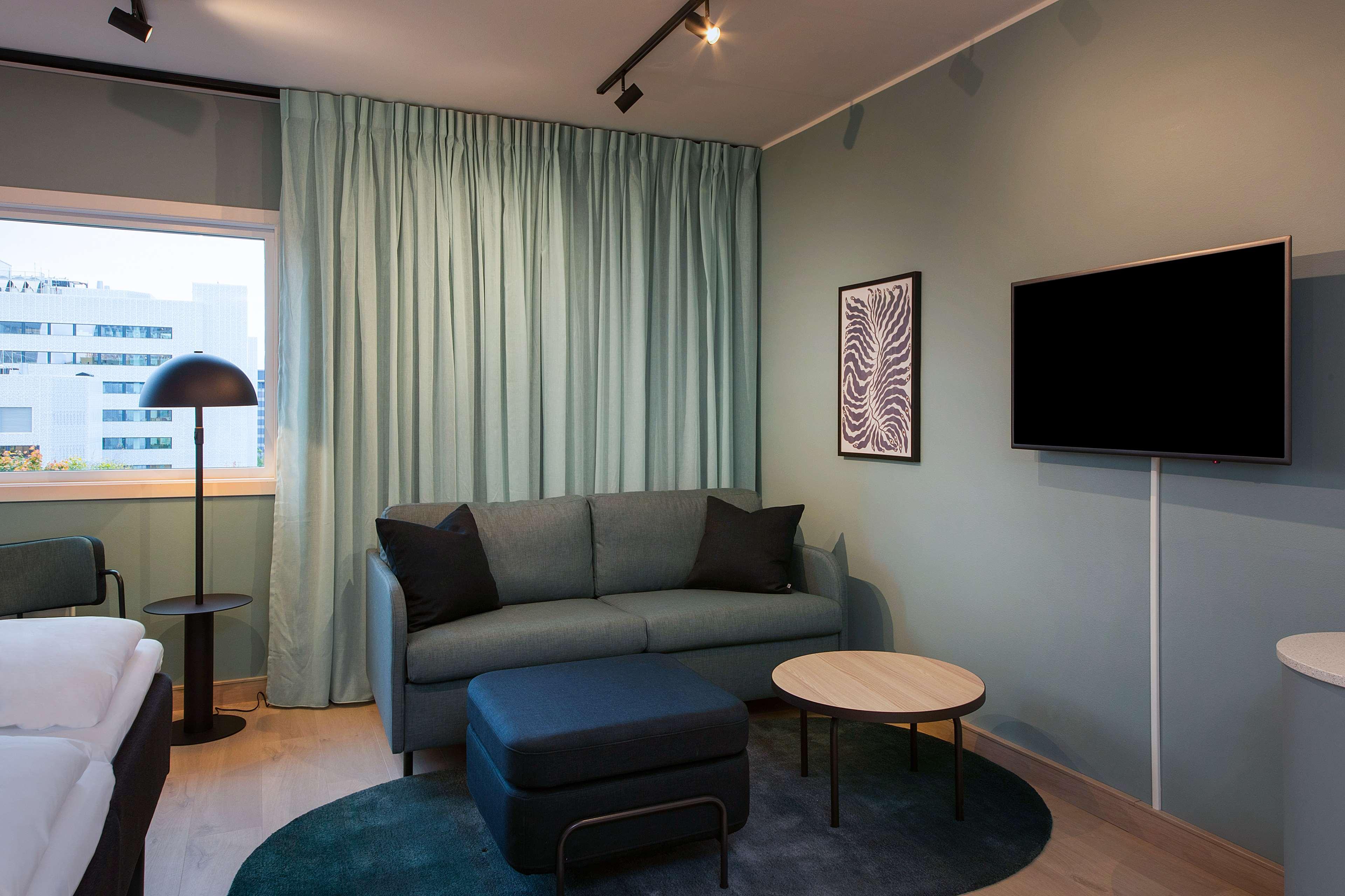 Double Superior King Bed