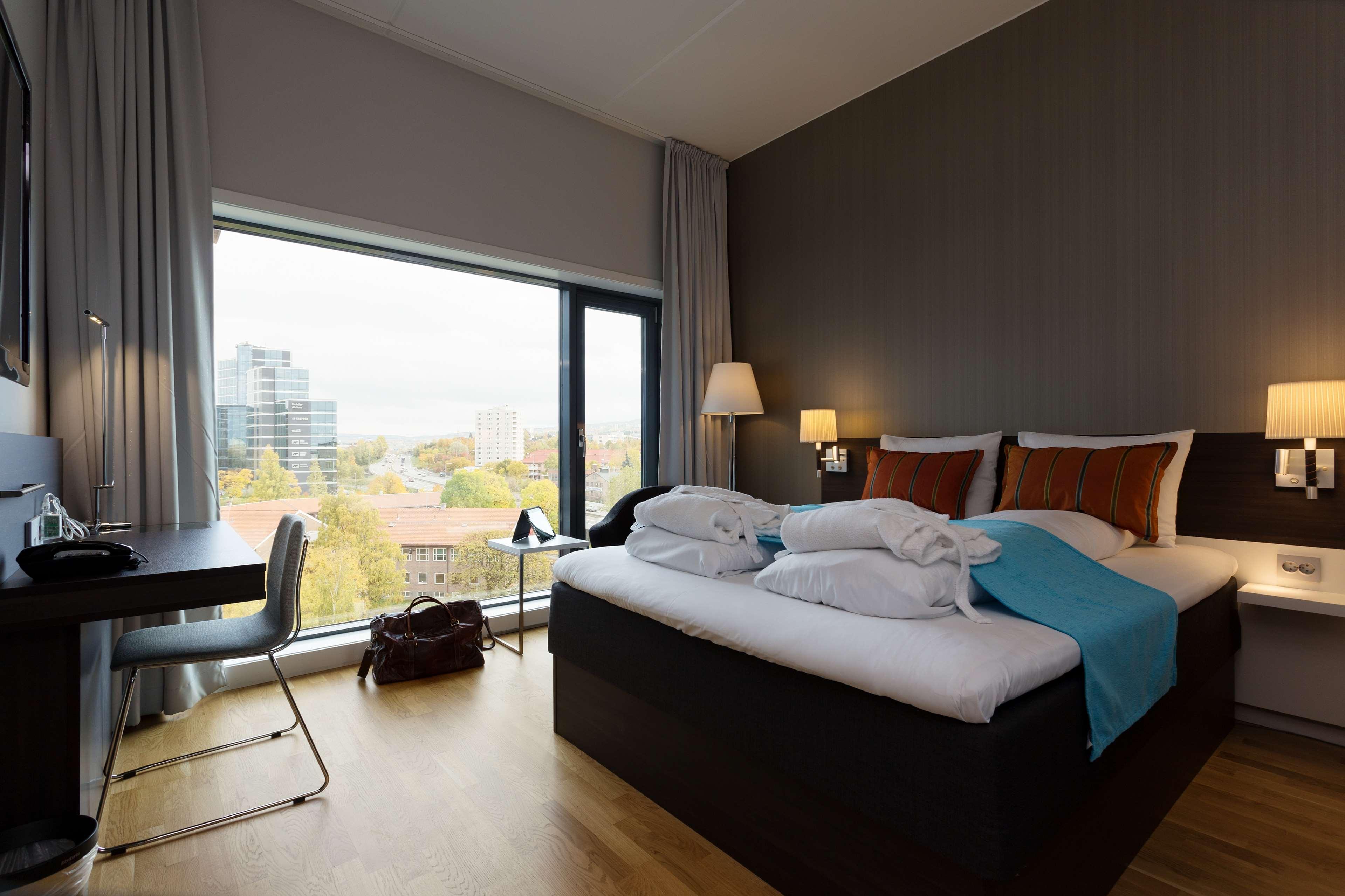 Double Single Superior King Bed