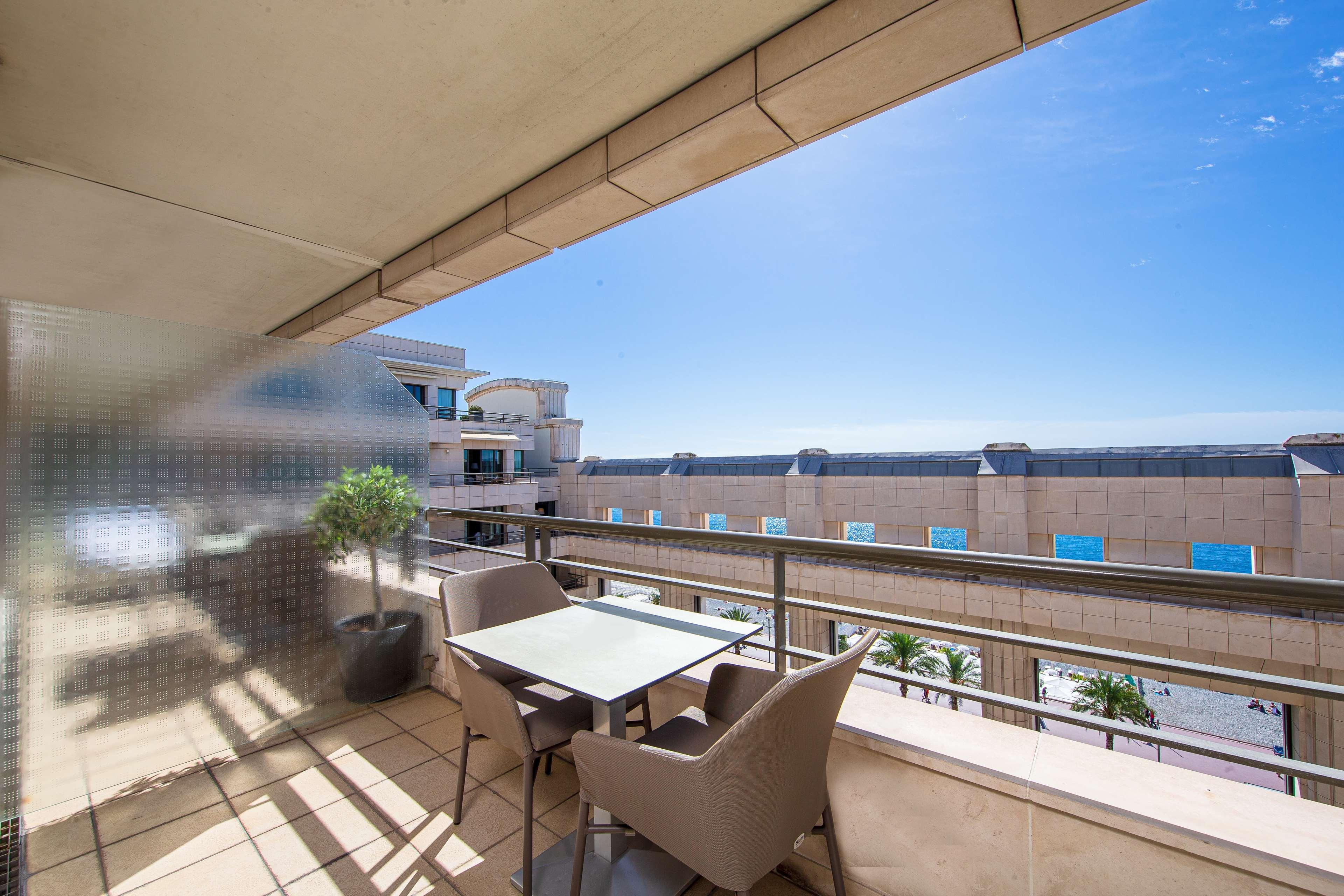 Double Partial Sea View