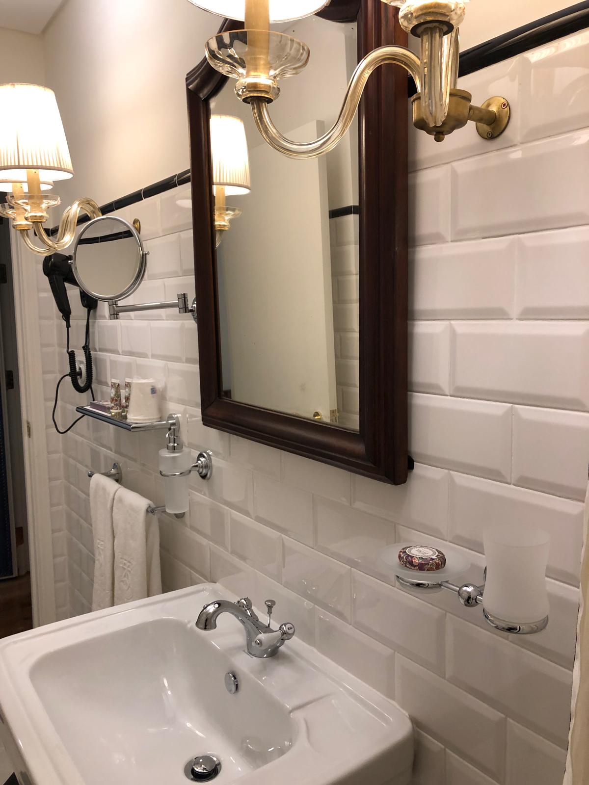 Double Deluxe Capacity 2