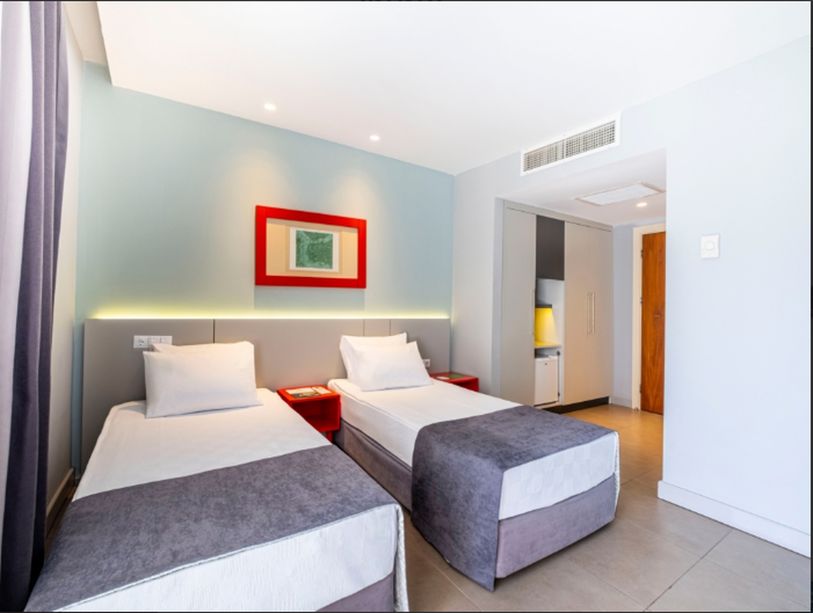 Family Room Connecting Room