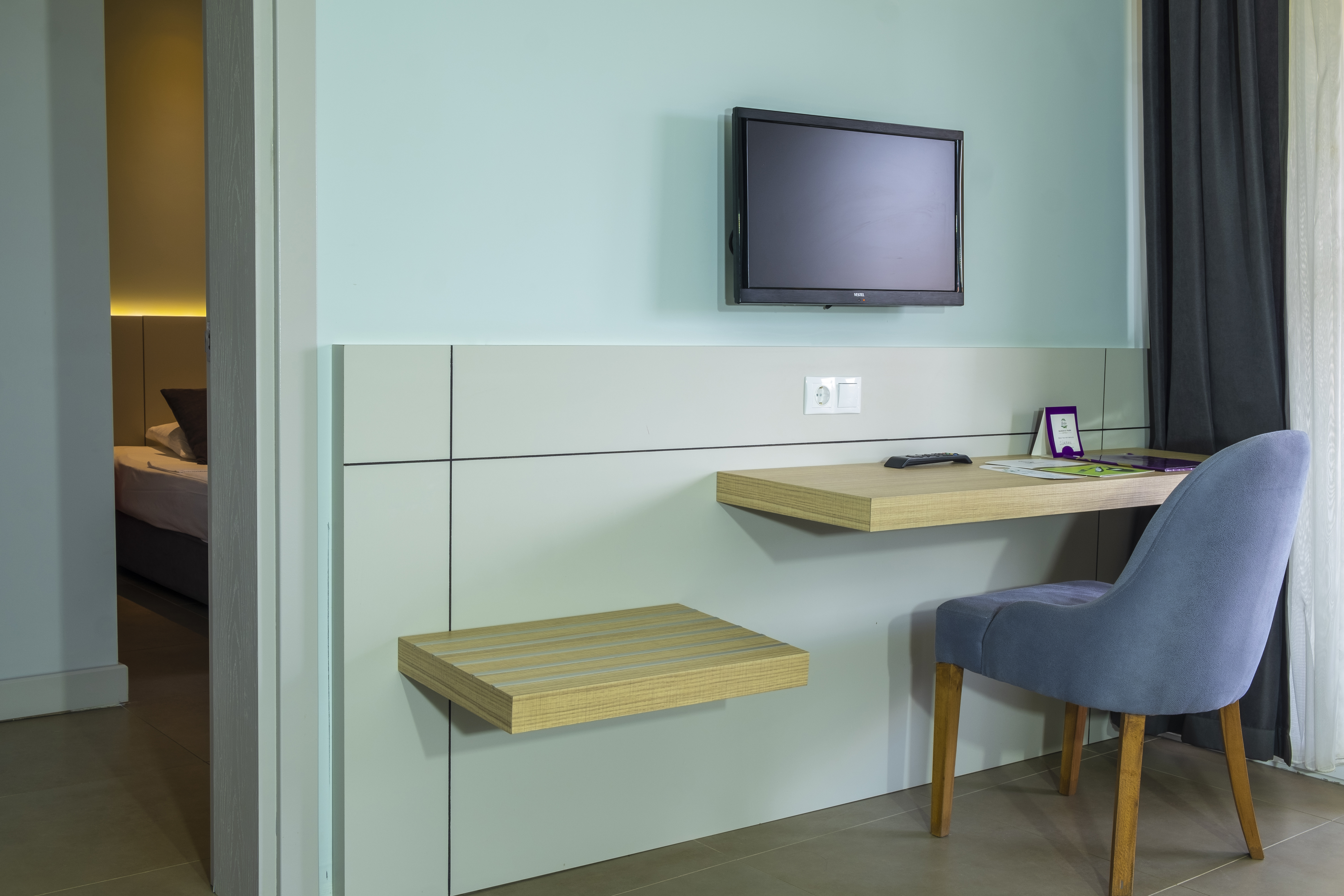 Family Room Connecting Room