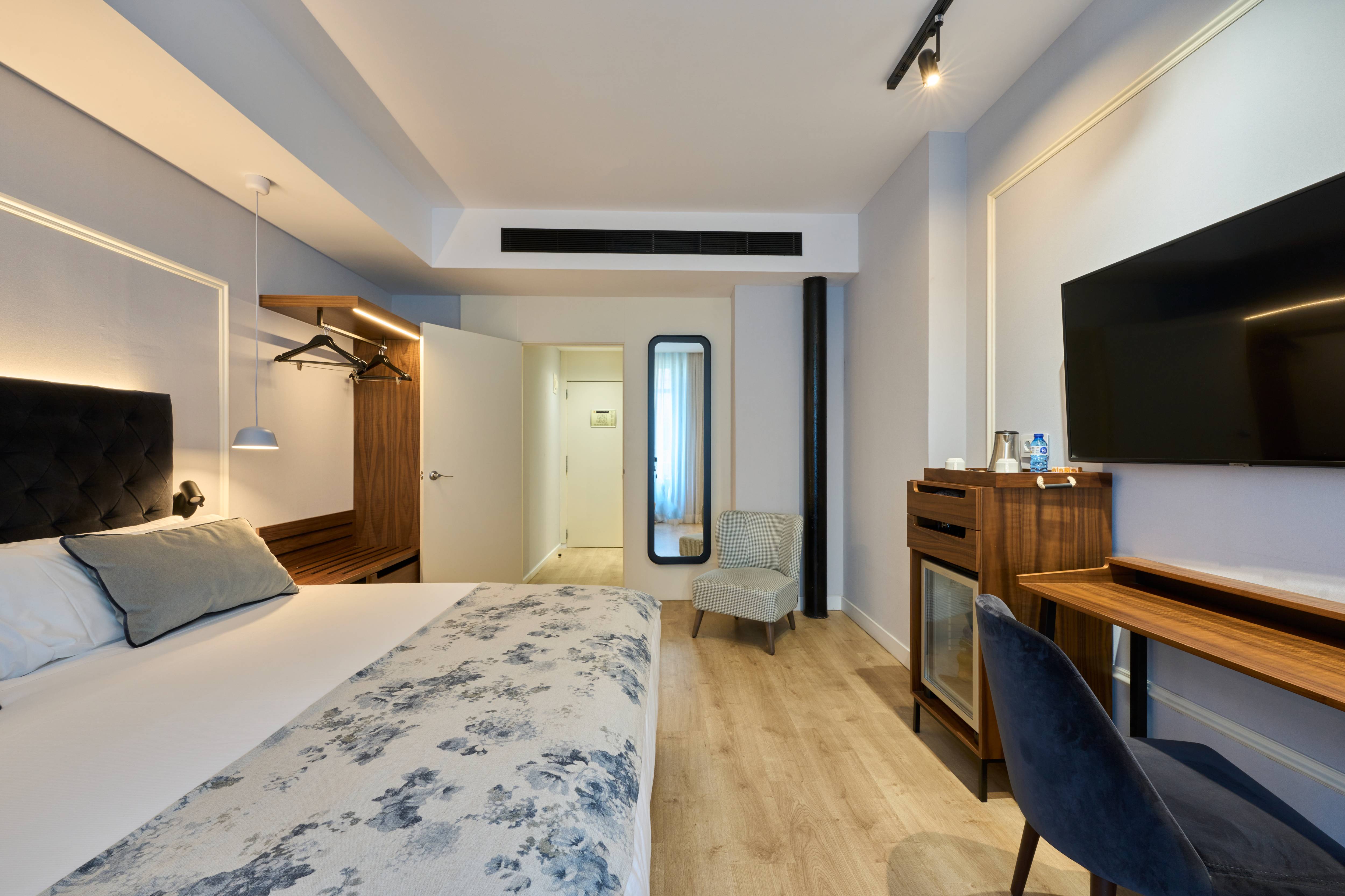 Double Single Premium