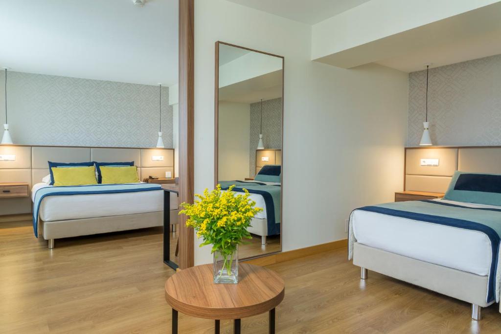 Family Room Standard