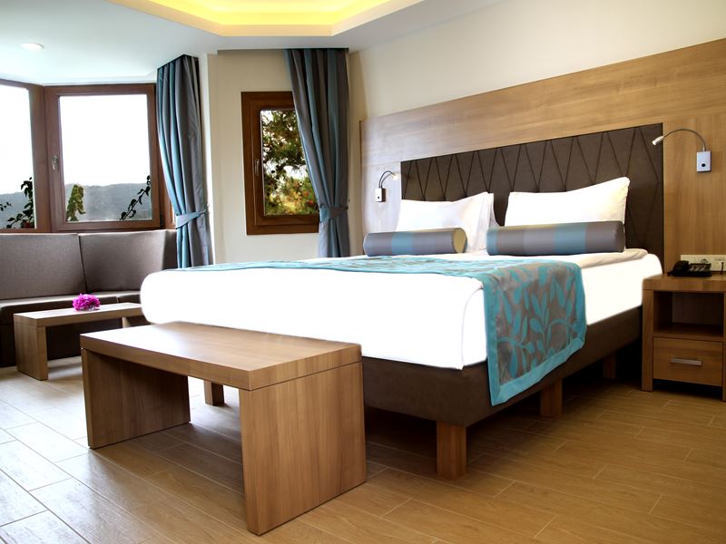 Double Single Economy