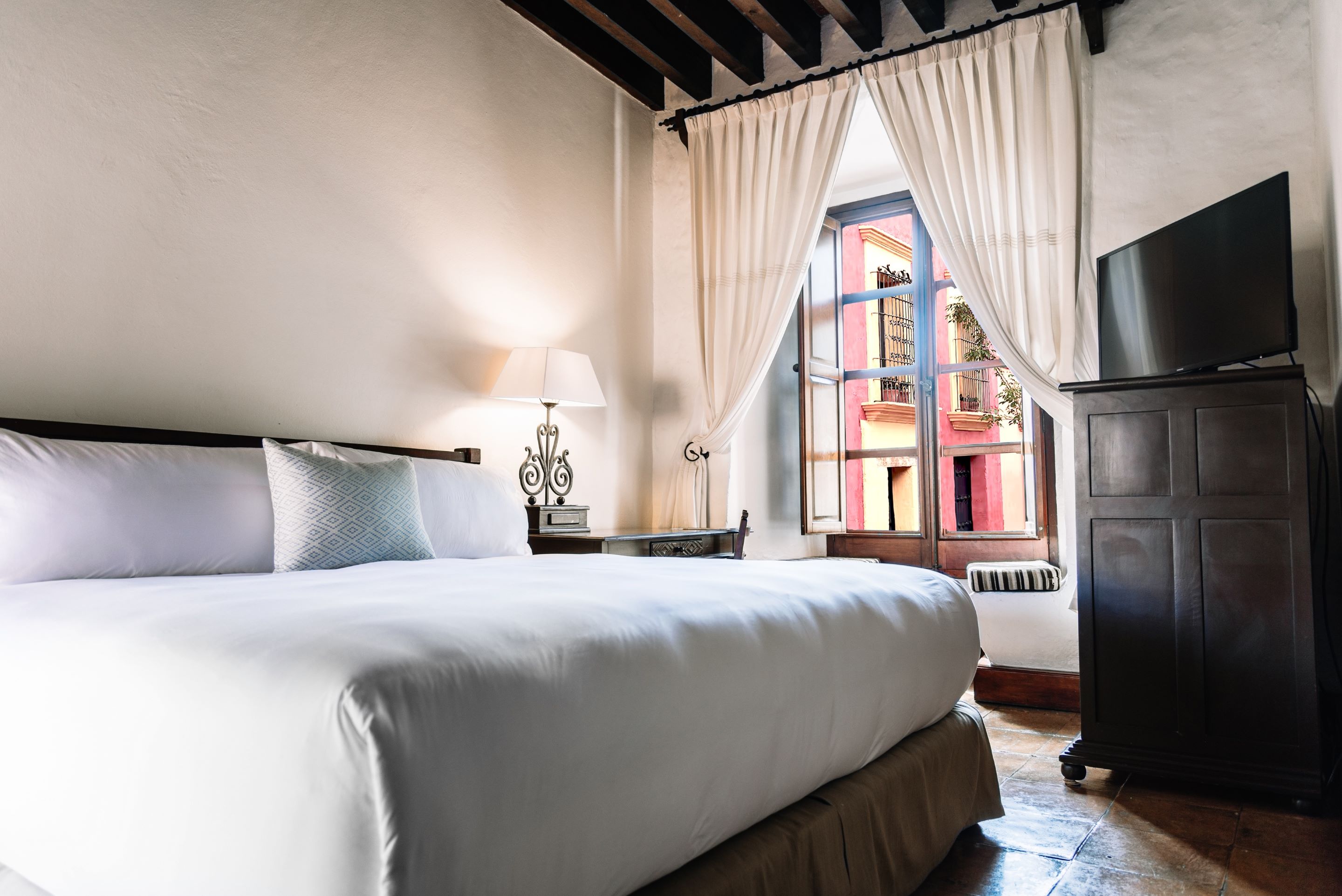 Double Classic King Bed