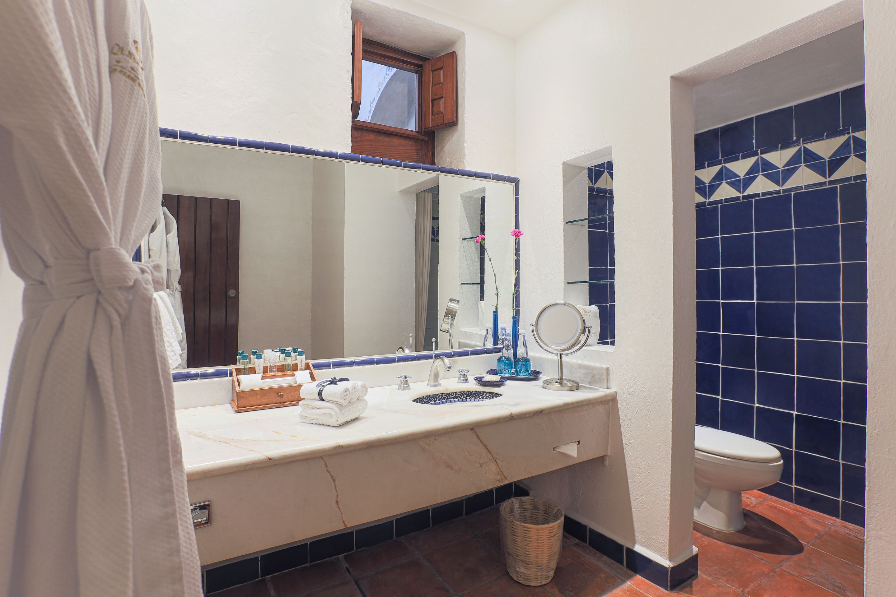 Double Classic Double Bed