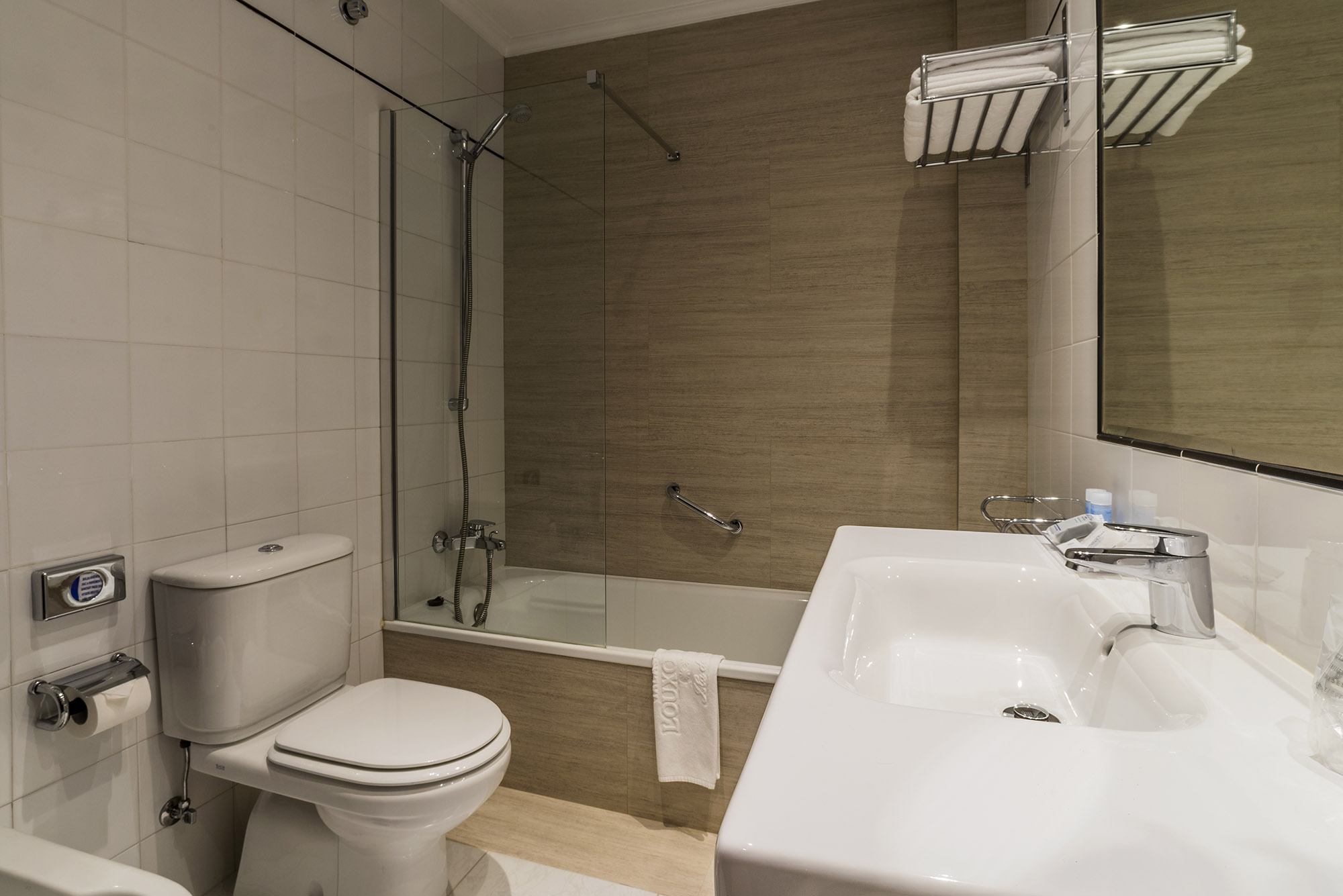 Double or Twin Deluxe