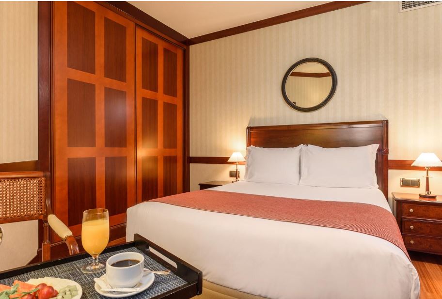 Double or Twin Superior