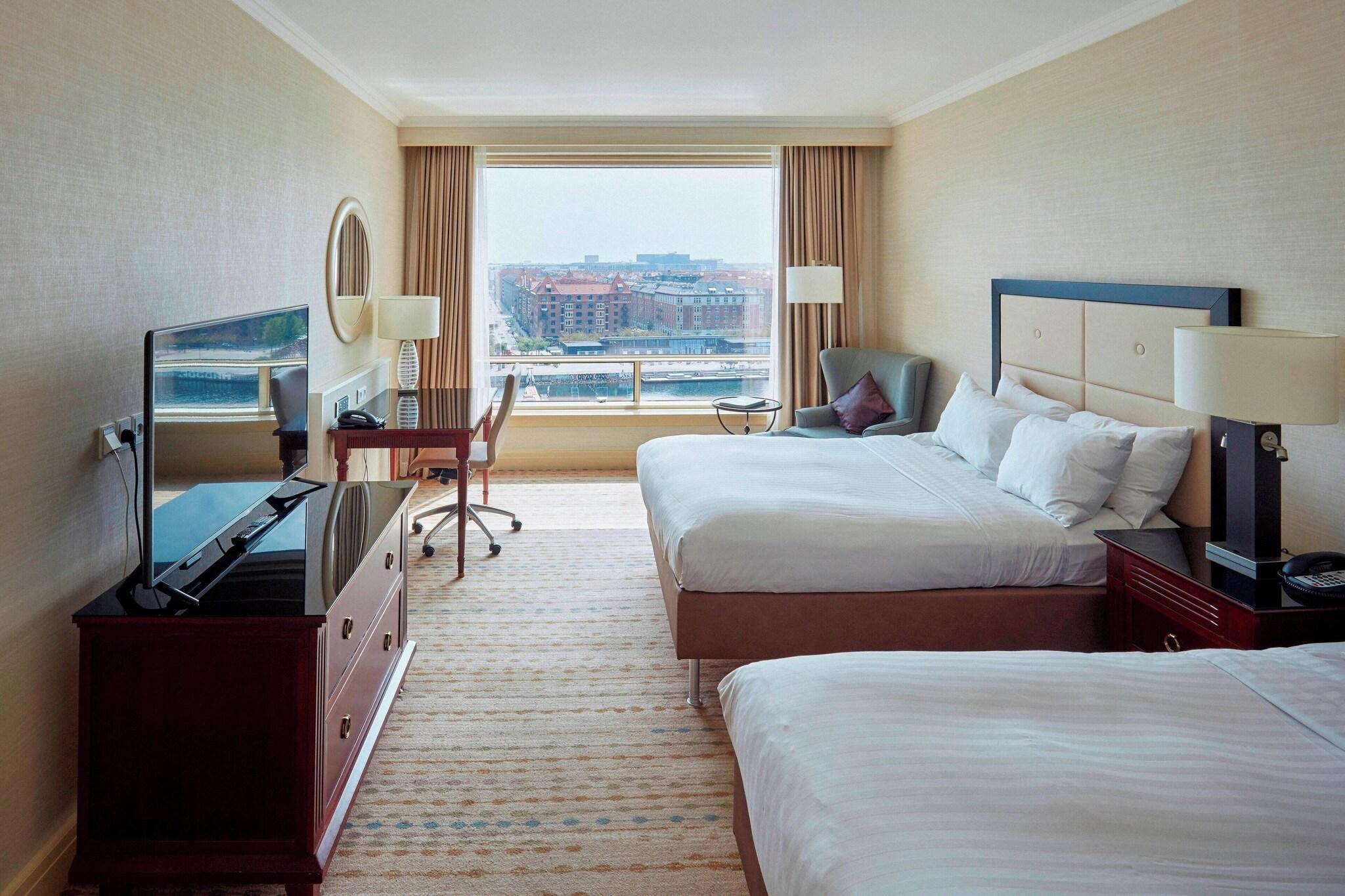 Quadruple Deluxe with Views