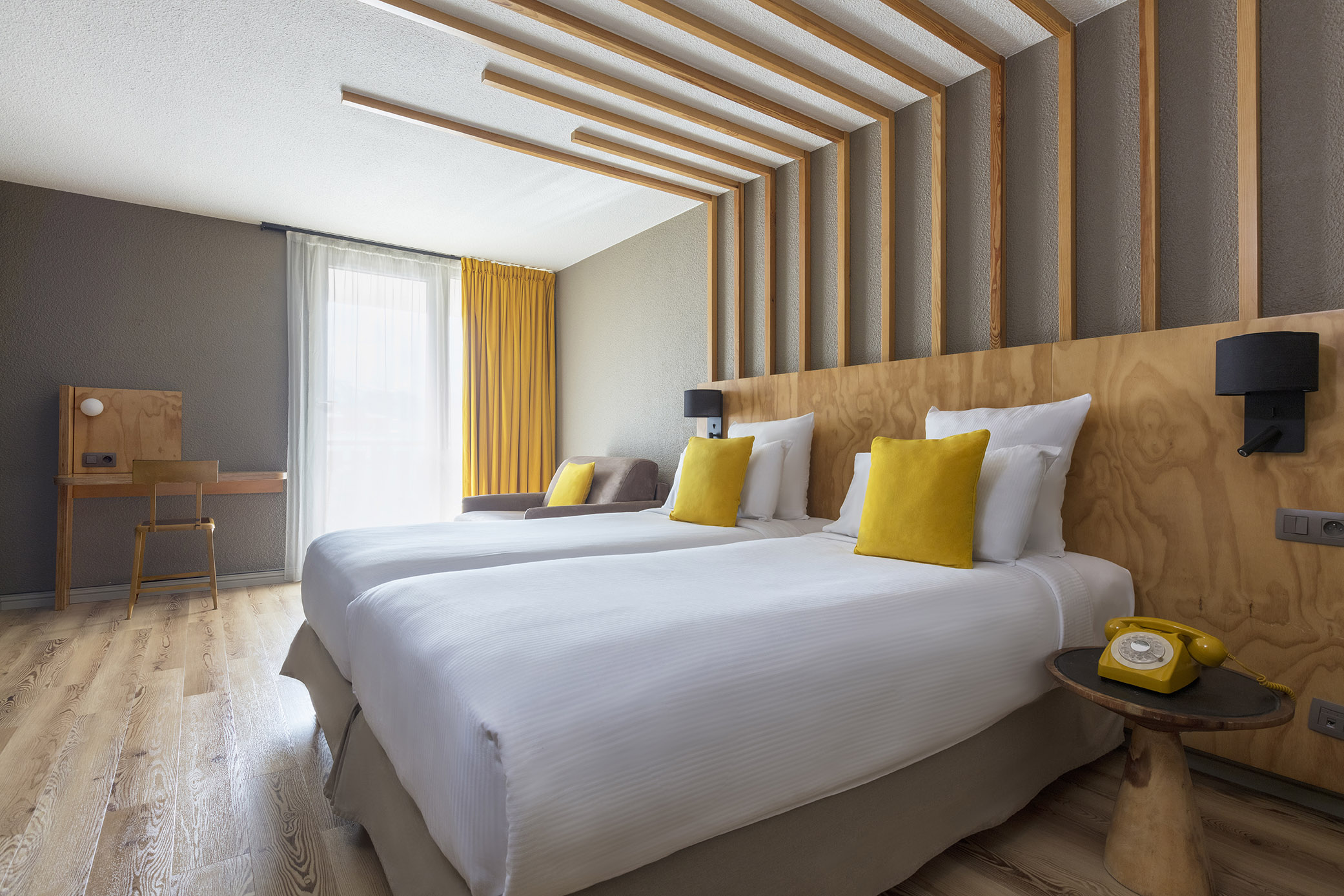 Double or Twin Superior