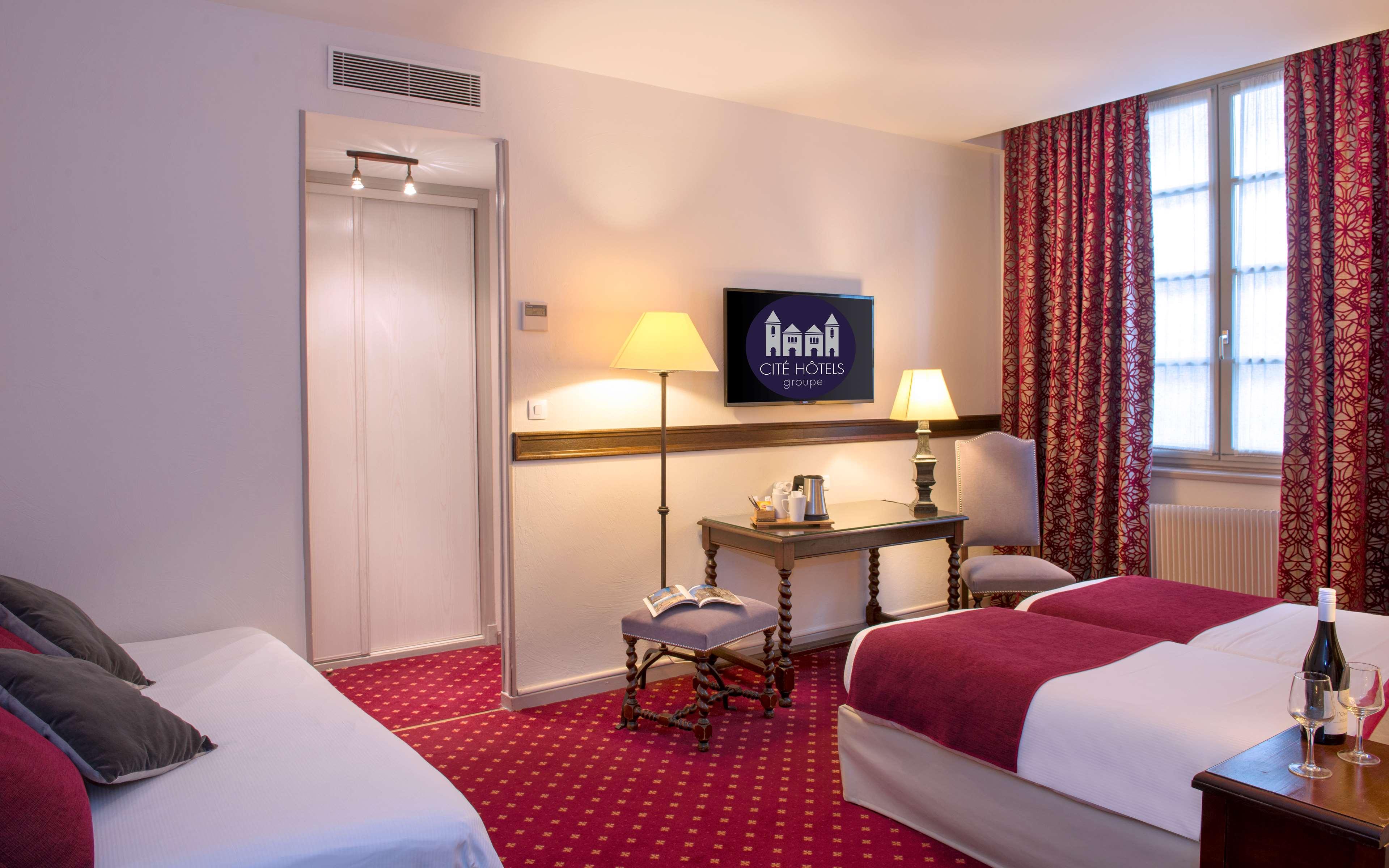 Double or Twin Superior