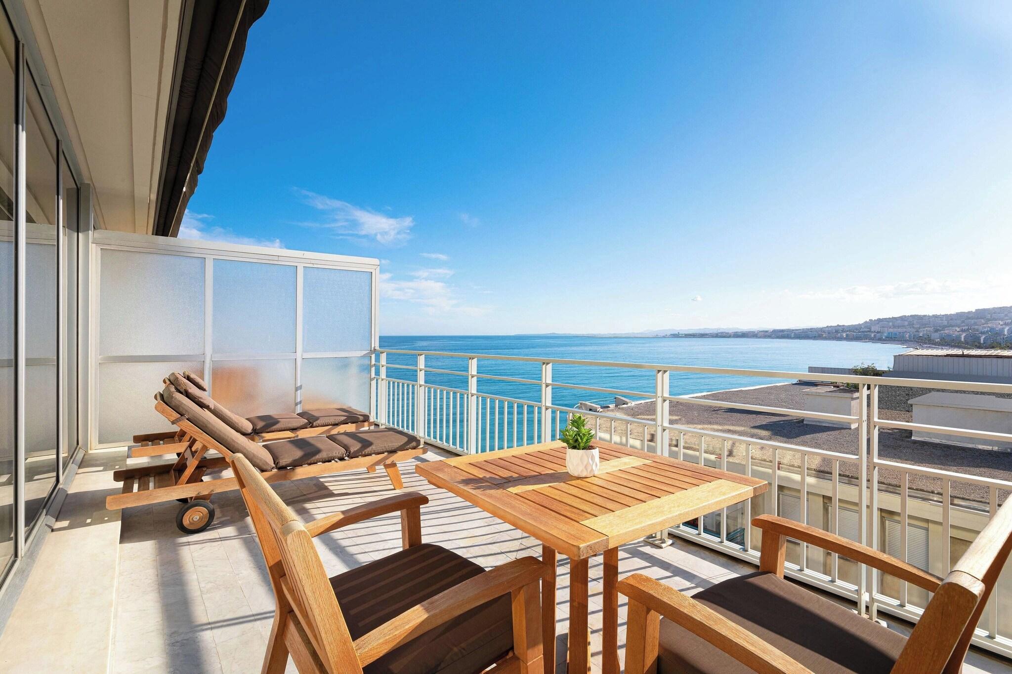 Twin Executive City View