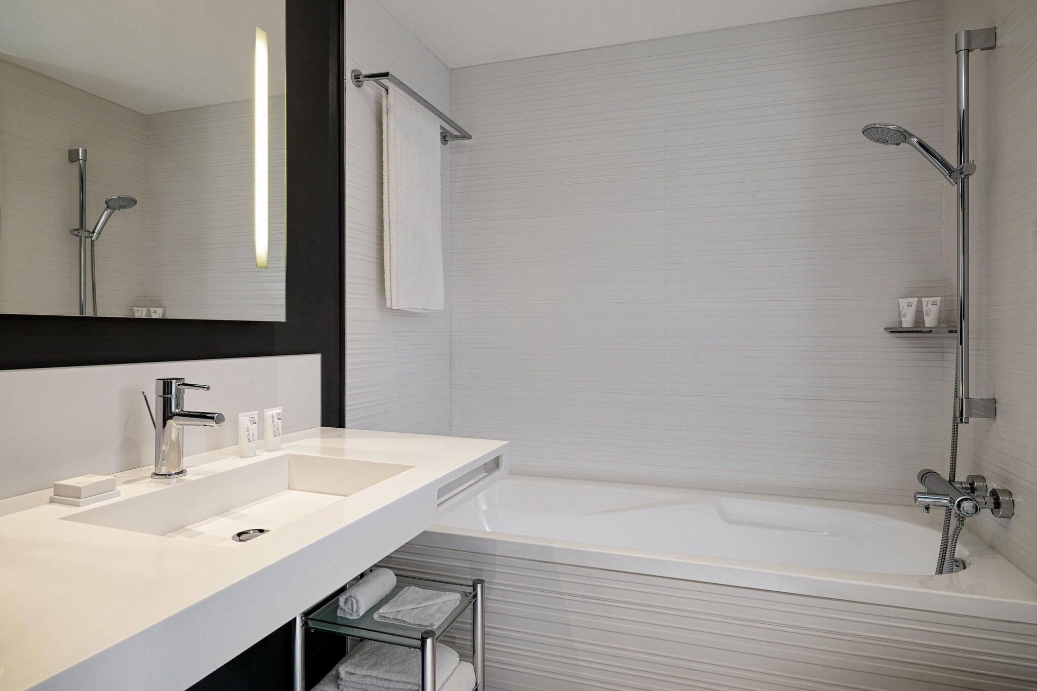 Twin Superior Garden View