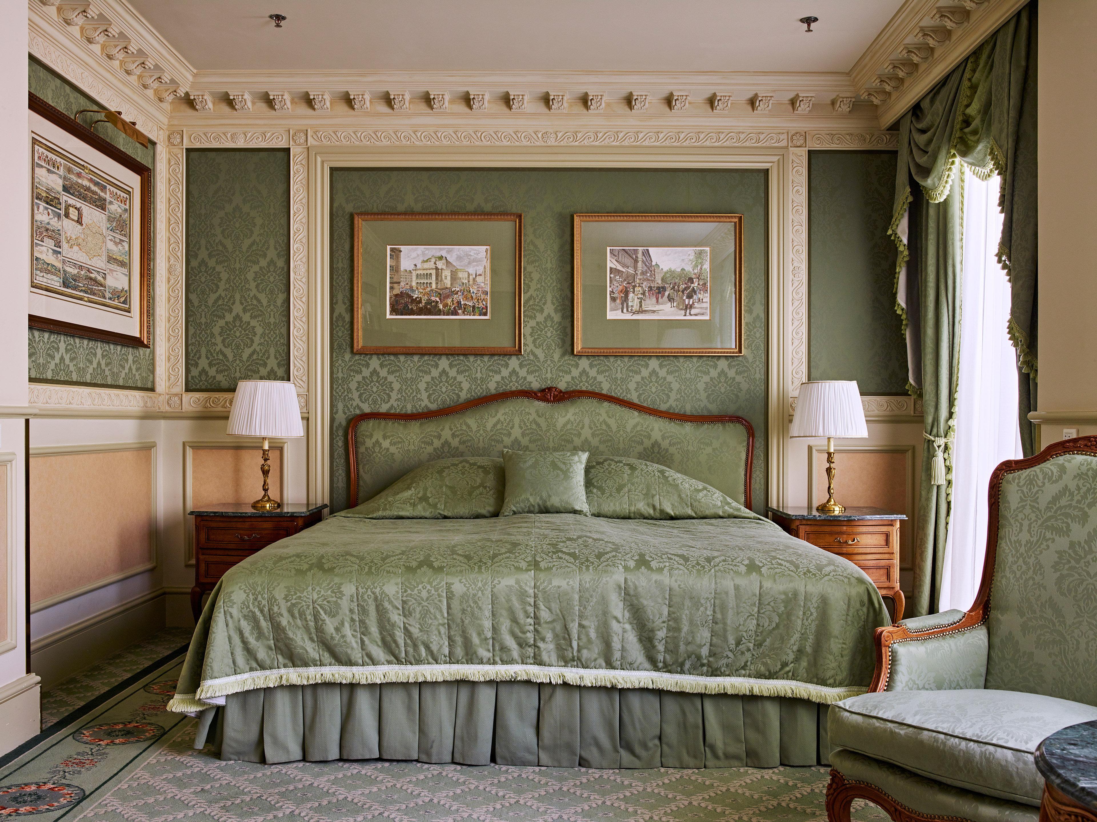 Double City View King Bed