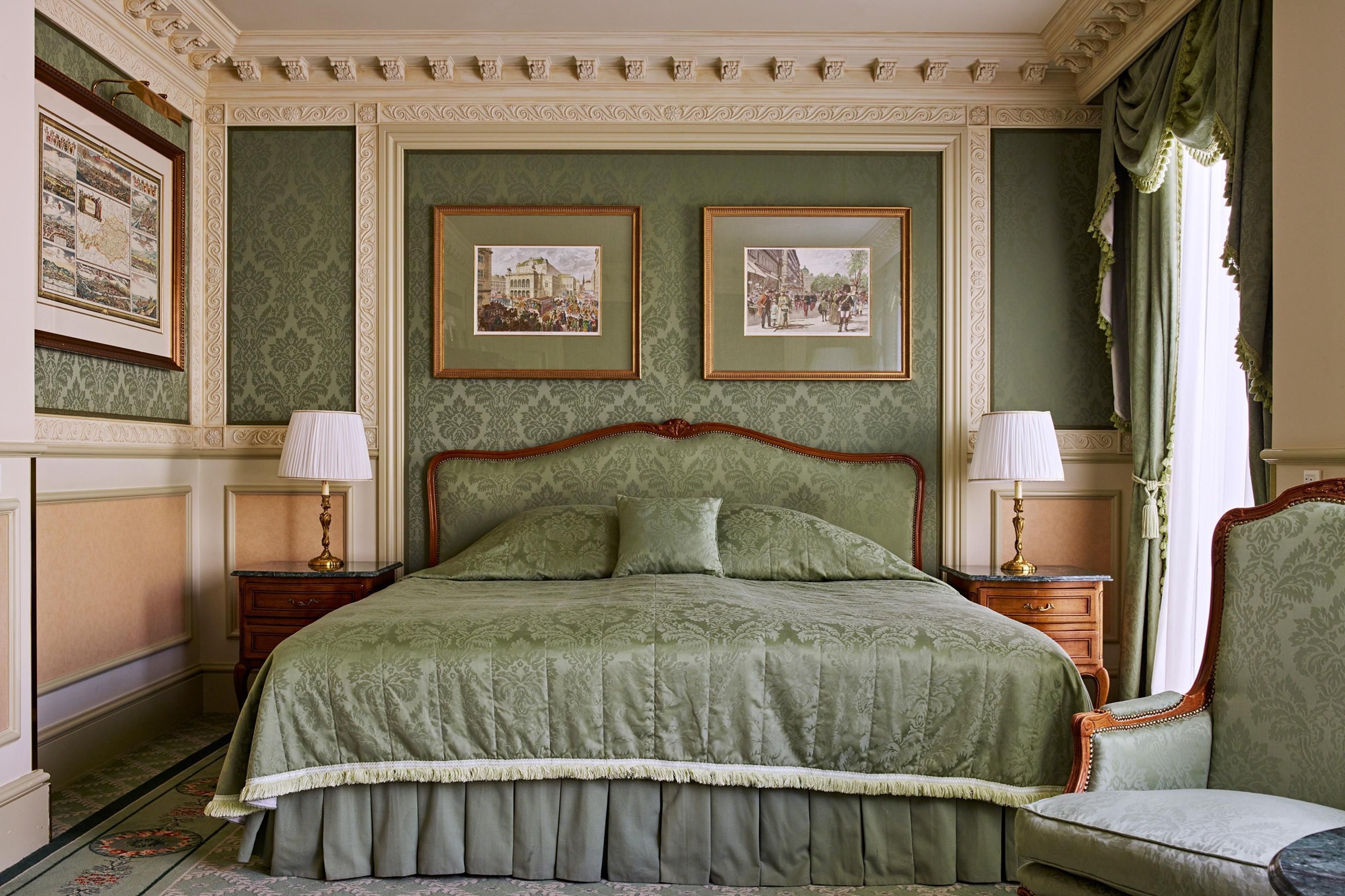 Double City View King Bed