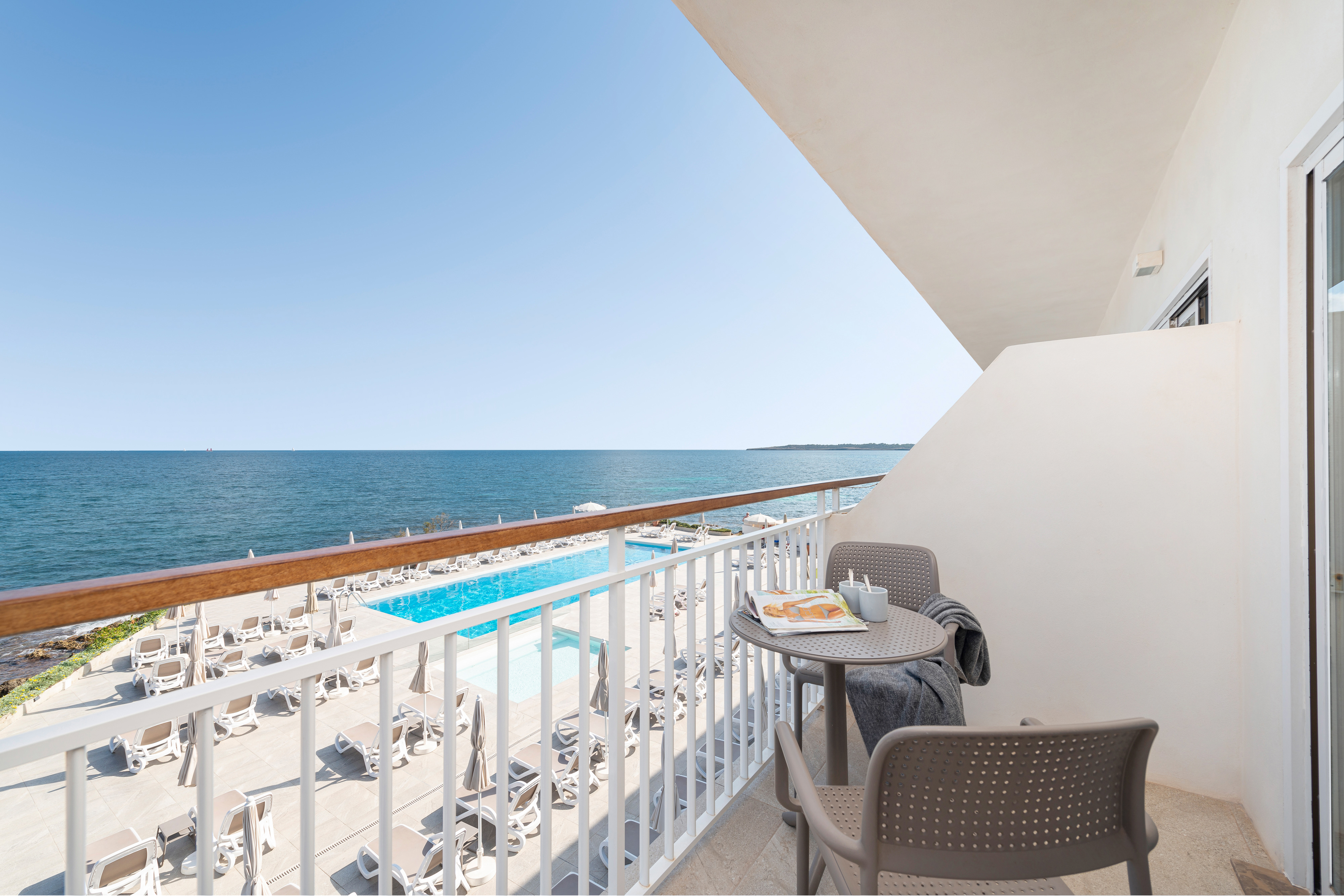 Double or Twin Sea Front