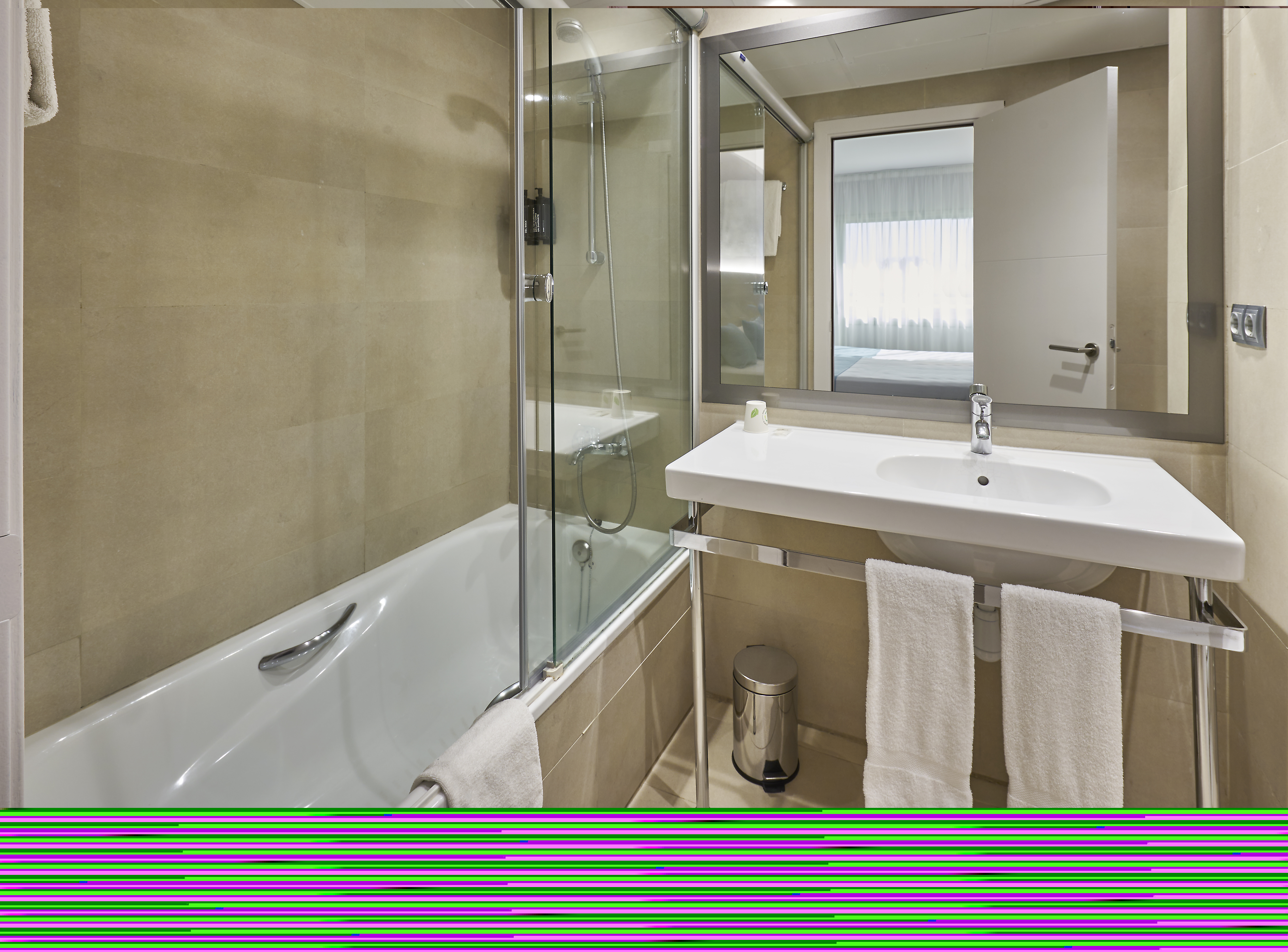 Triple Deluxe Sea View with Balcony