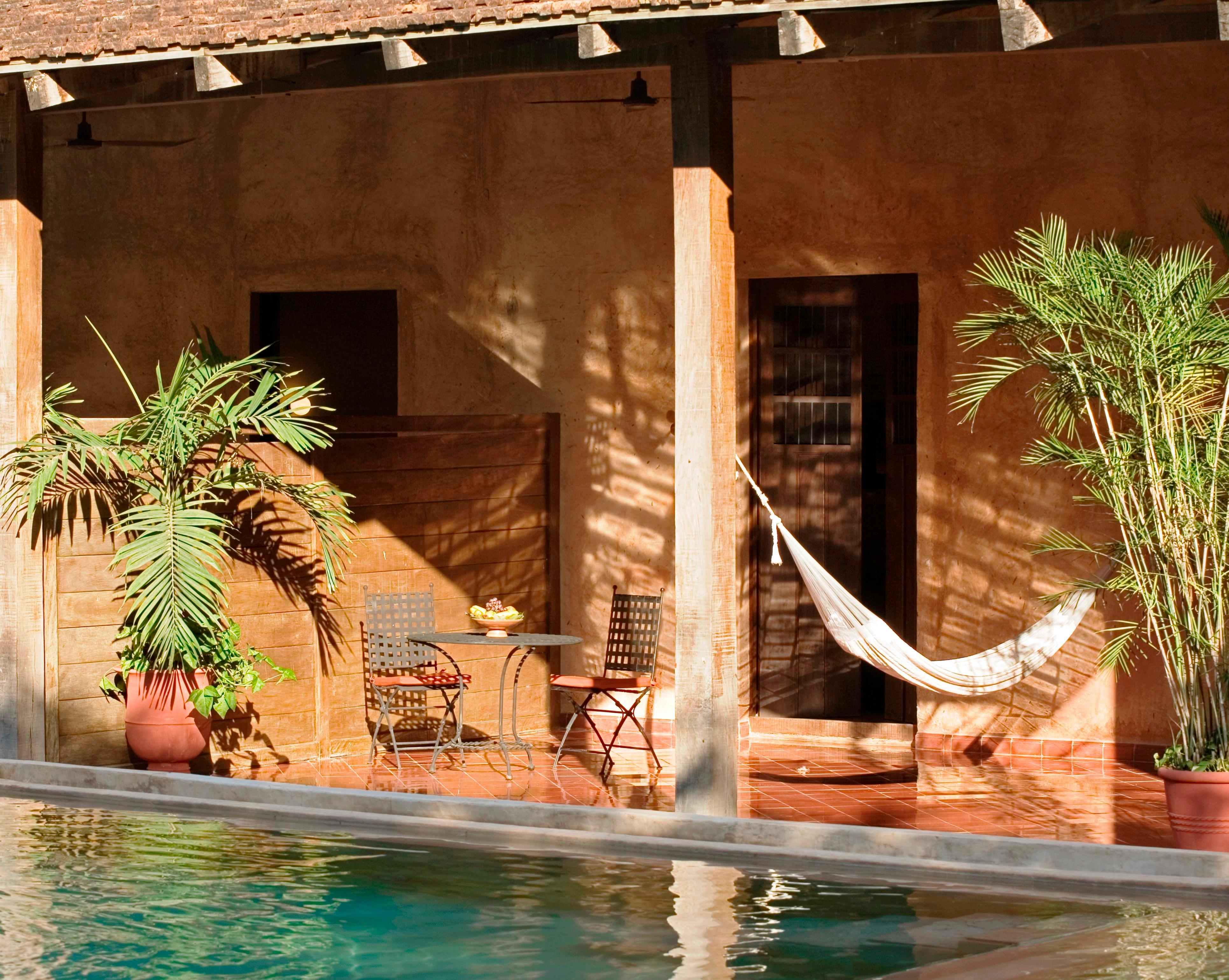 Double Deluxe King Bed