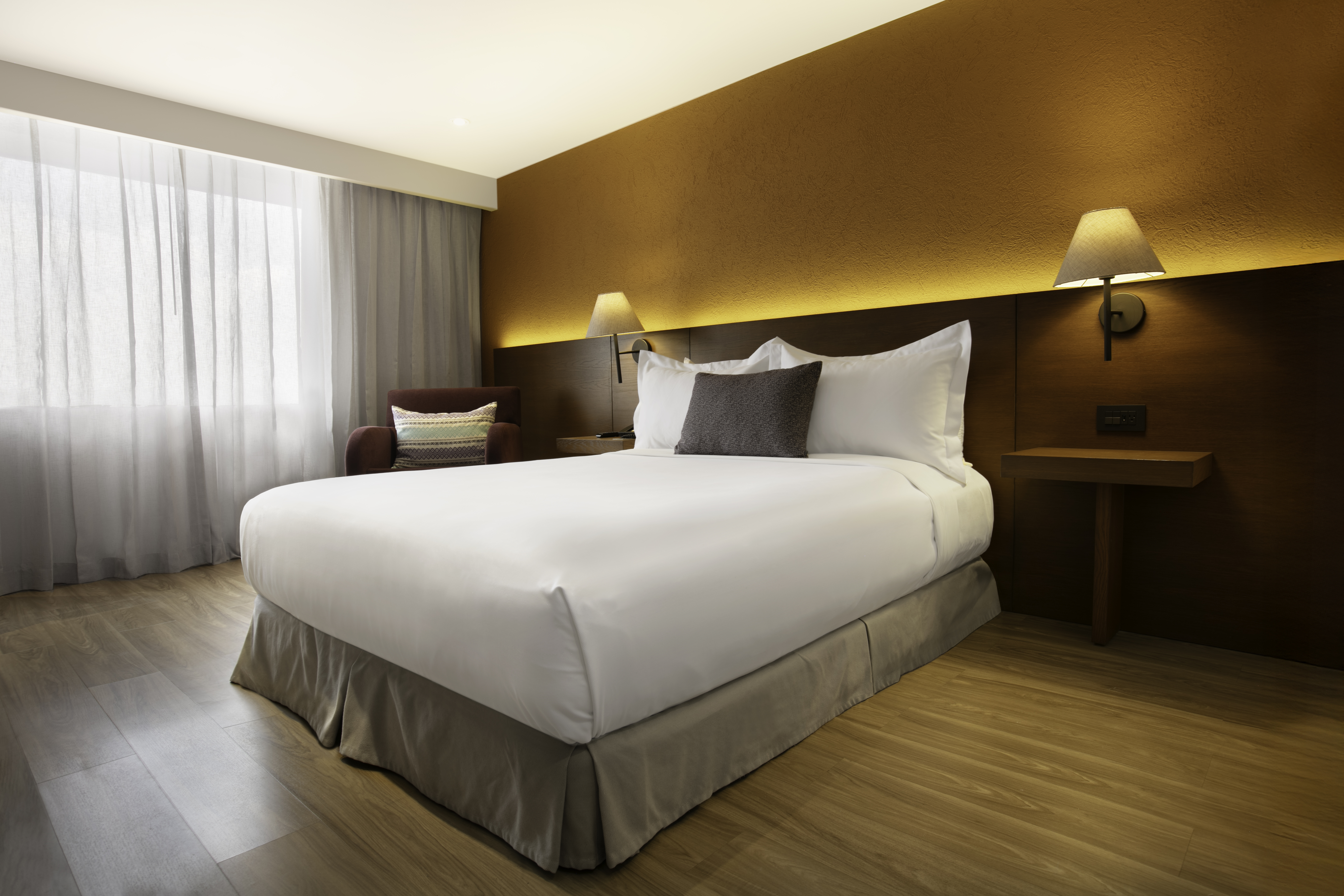 Double Queen Size Bed