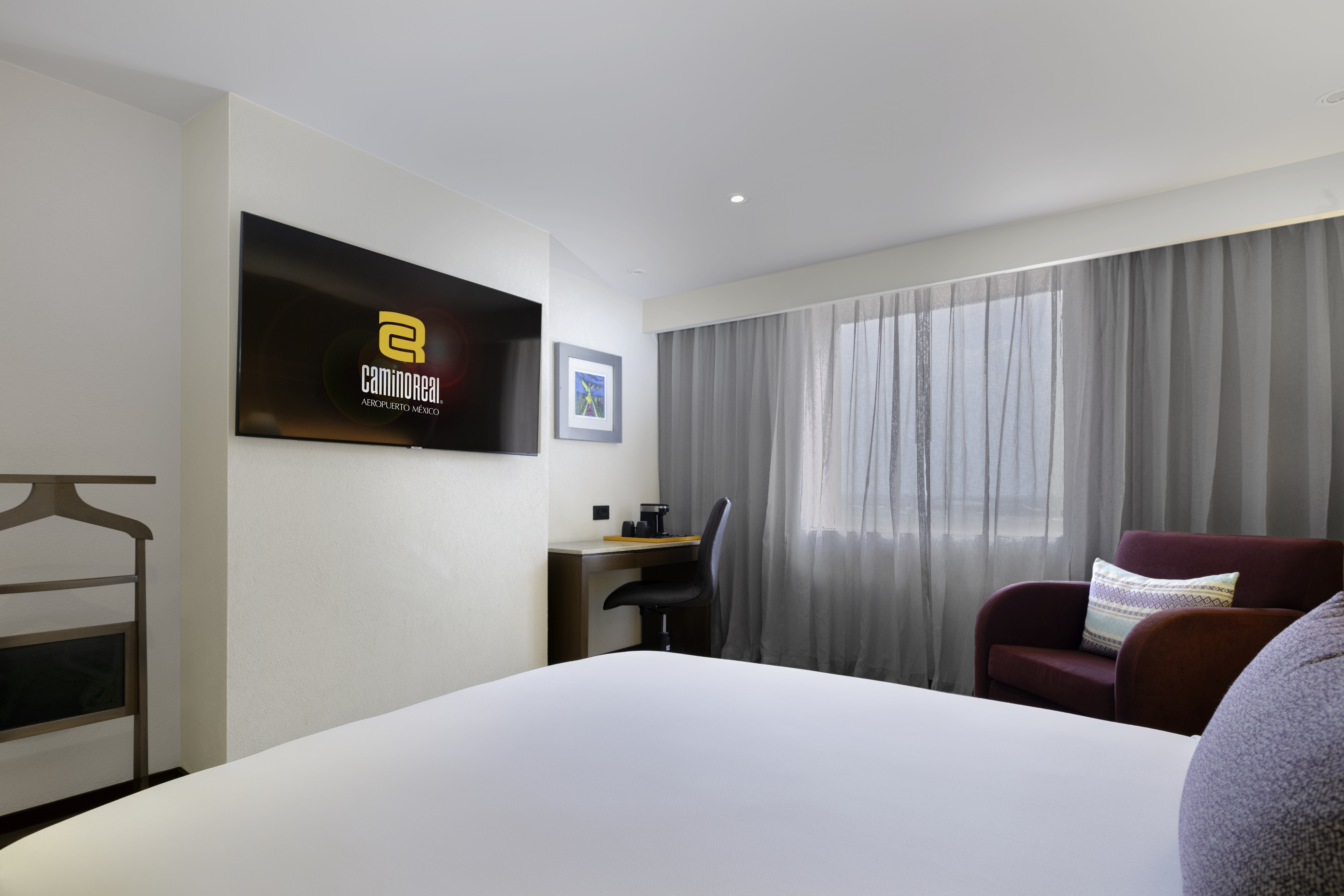 Double Deluxe Queen Bed