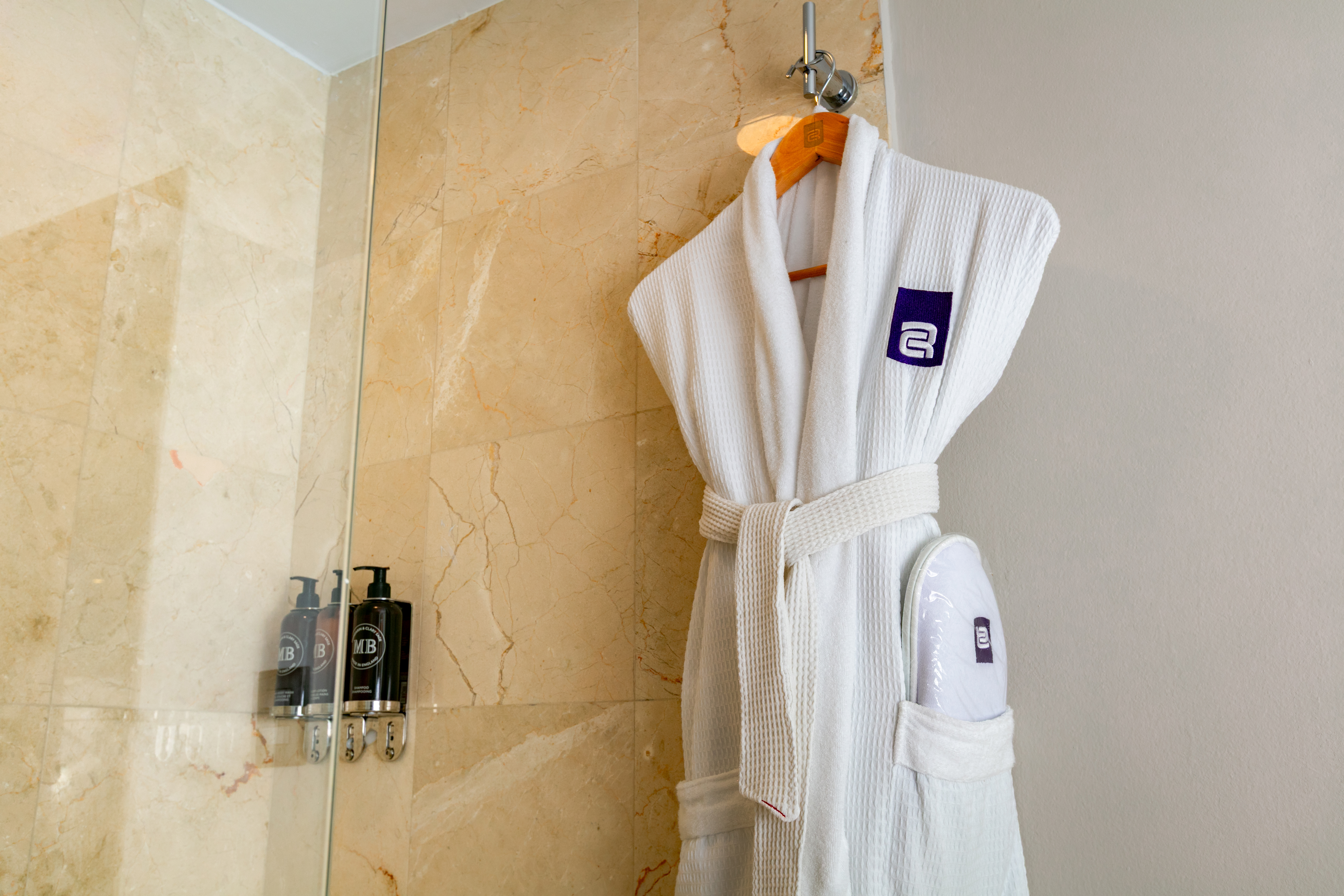 Double Queen Size Bed