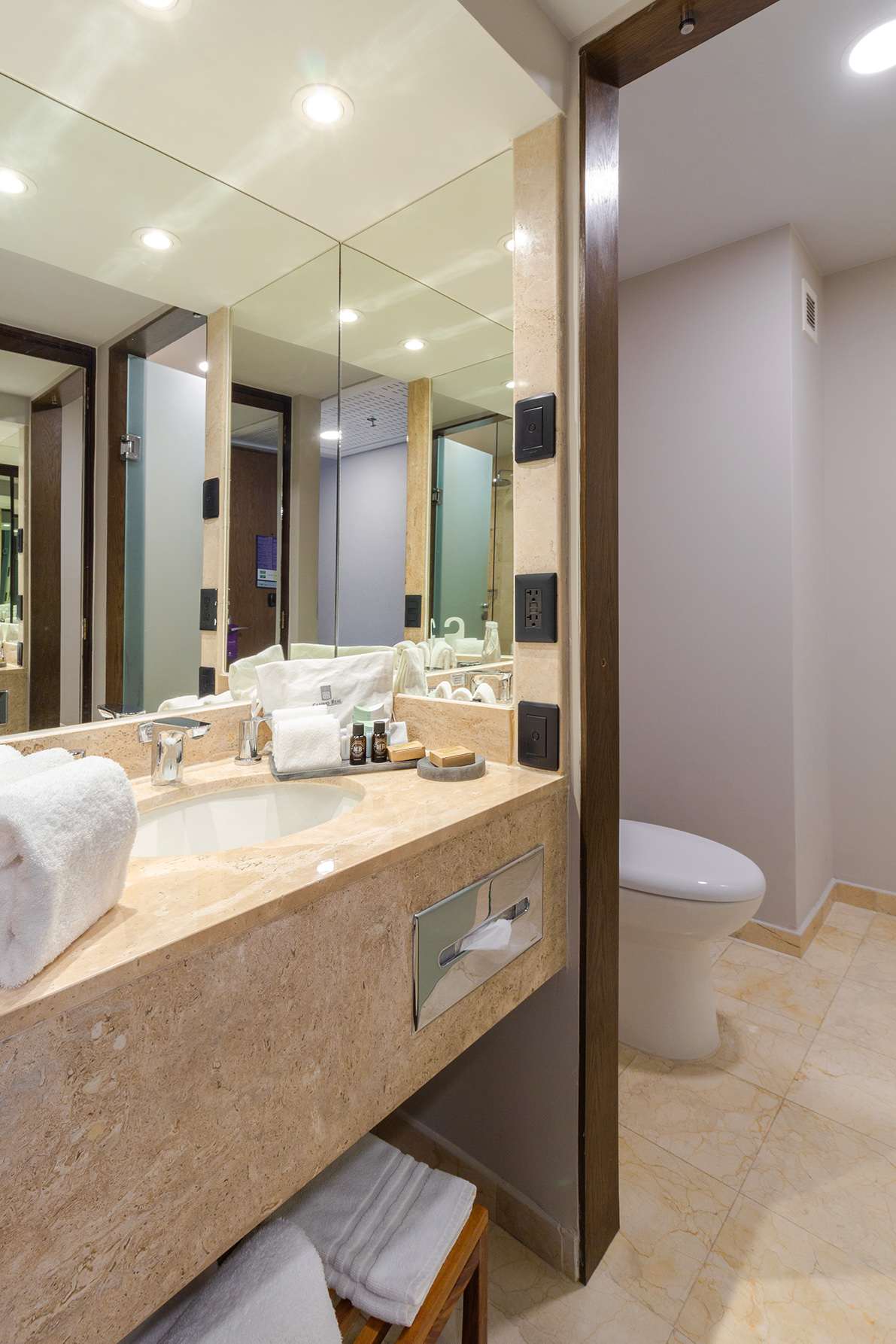 Double Queen Size Bed