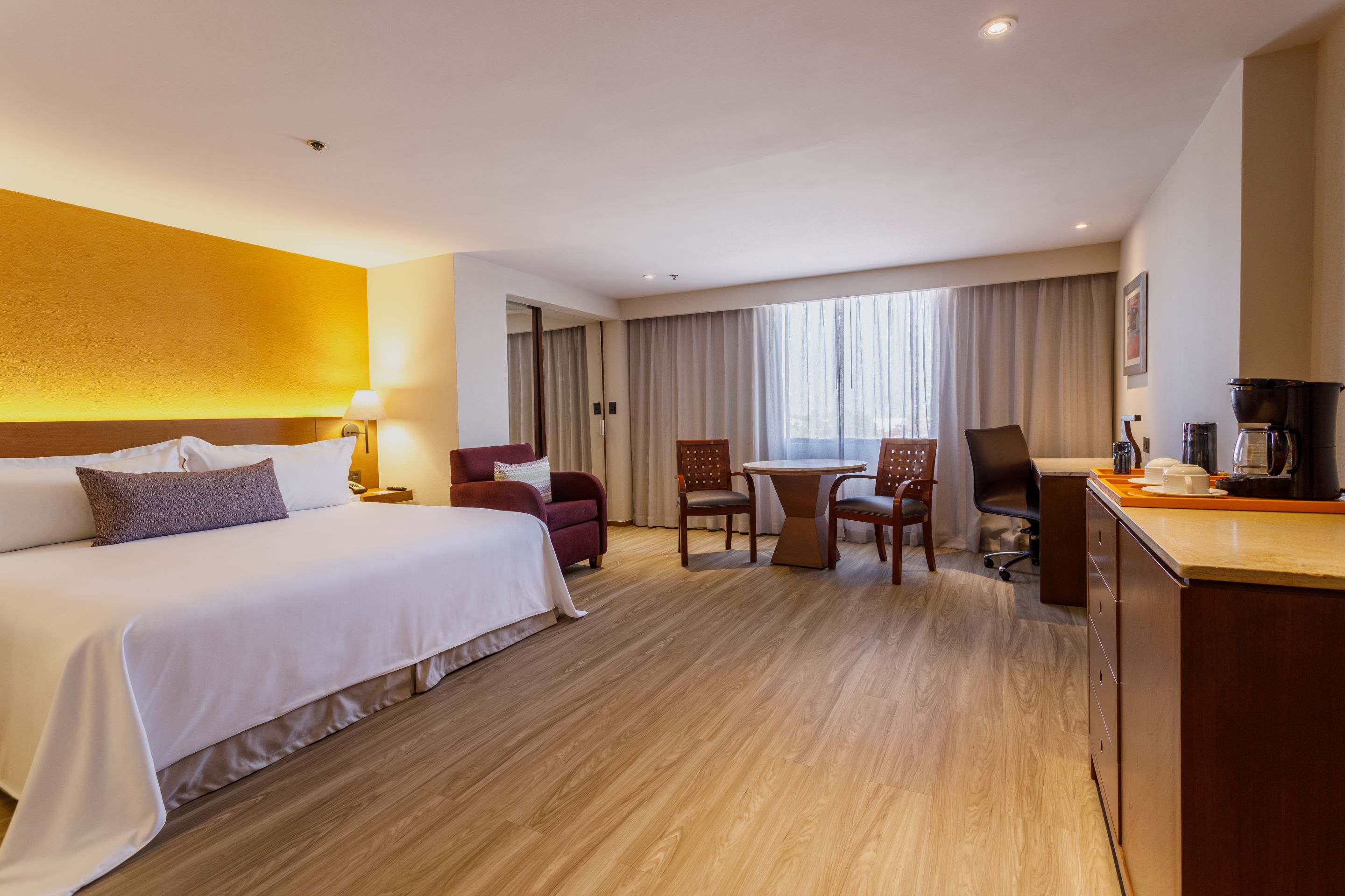 Junior Suite Standard