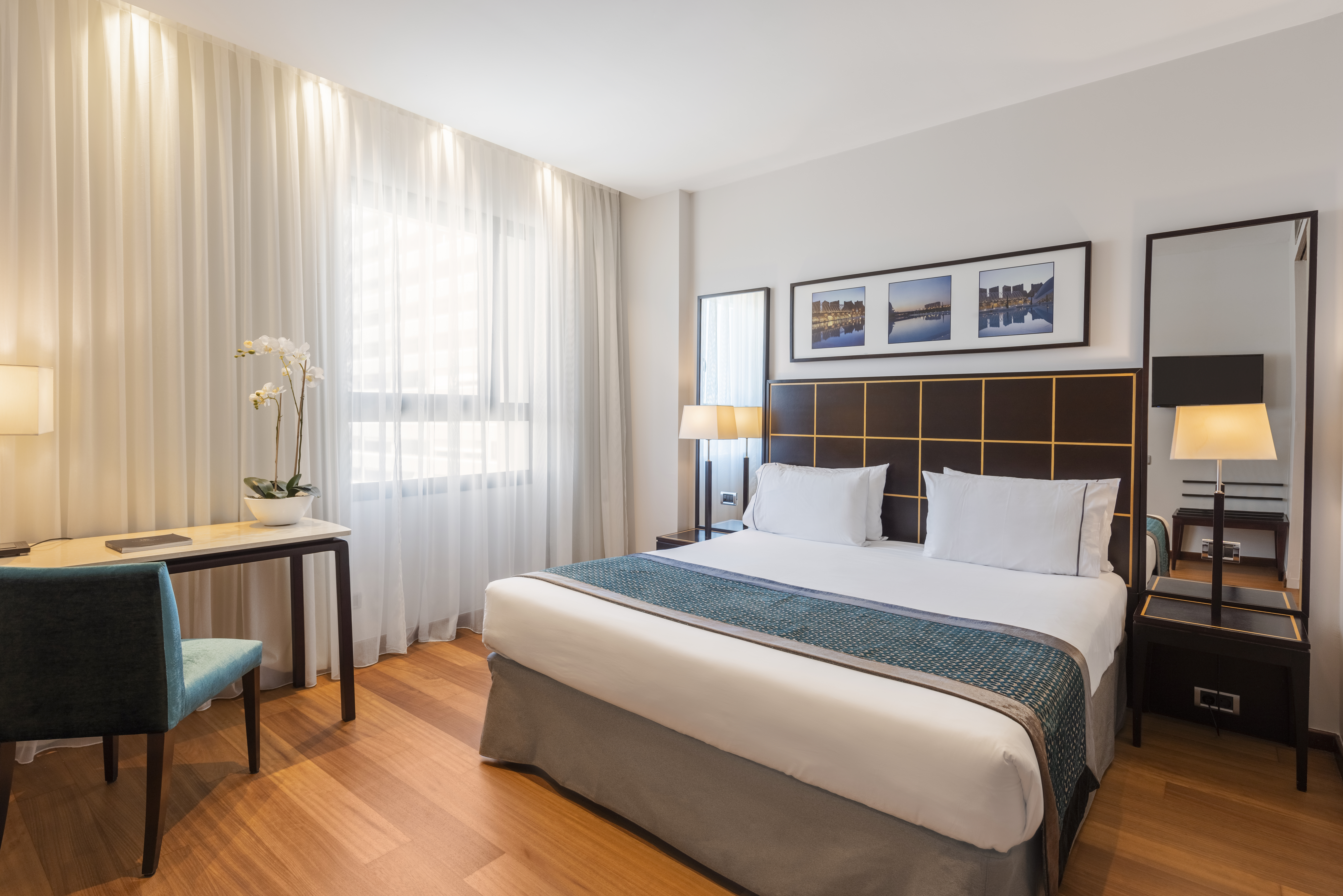 Double Single Superior